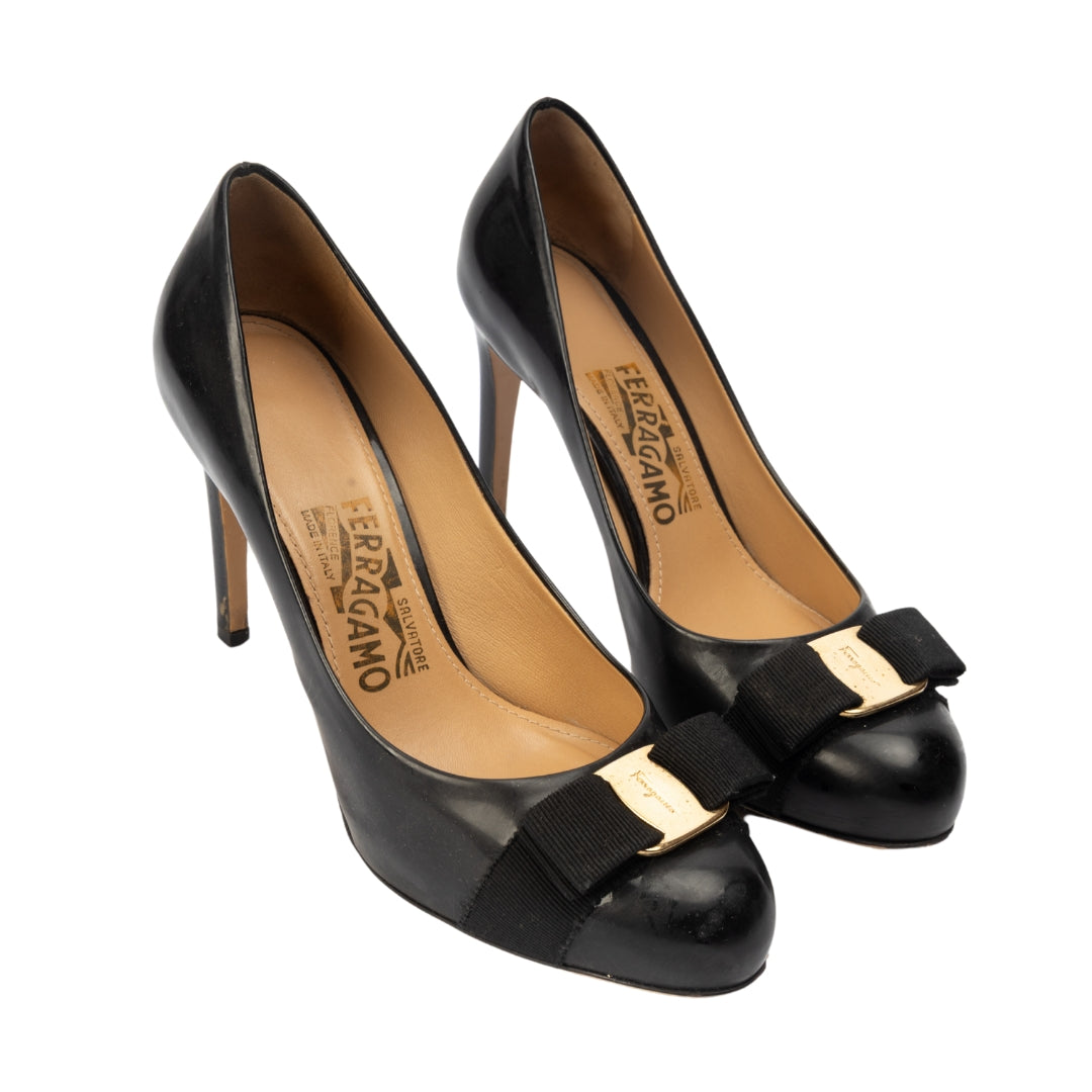 Salvatore Ferragamo Vara Black Patent Leather Bow Pump