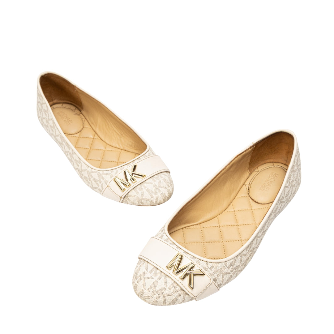 Michael Kors Vanilla Jilly Logo Ballet Flat