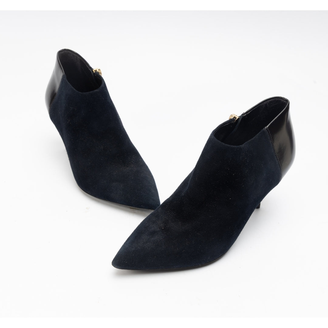 Burberry Black Leather Castlemore Pointed Toe Ankle Boots