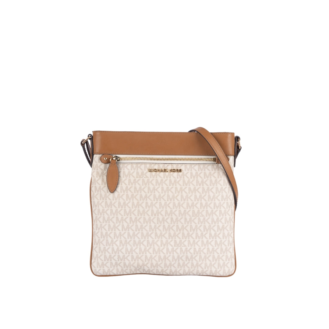 Michael Kors Vanilla Acorn Jet Set Crossbody Bag