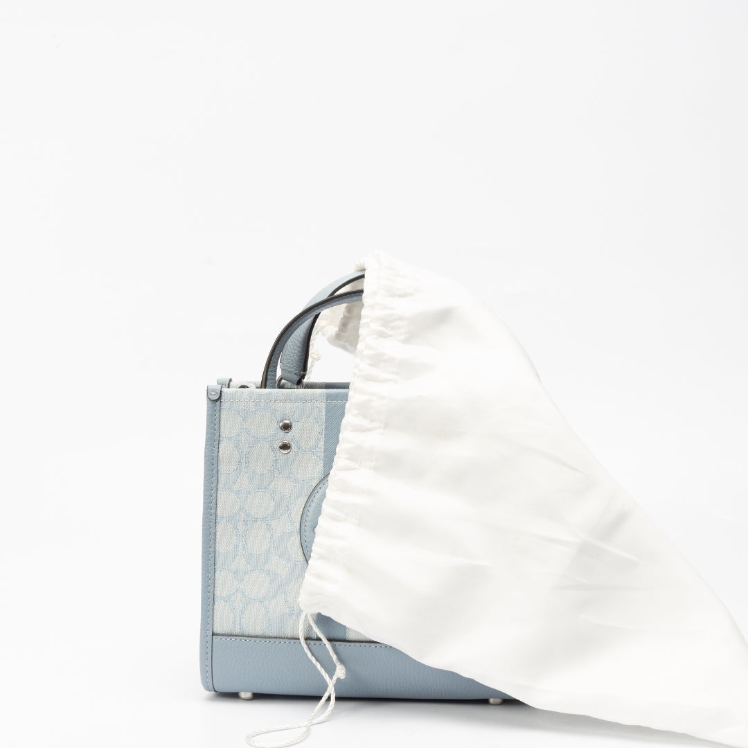 Coach Dempsey 22 in Signature Jacquard Tote