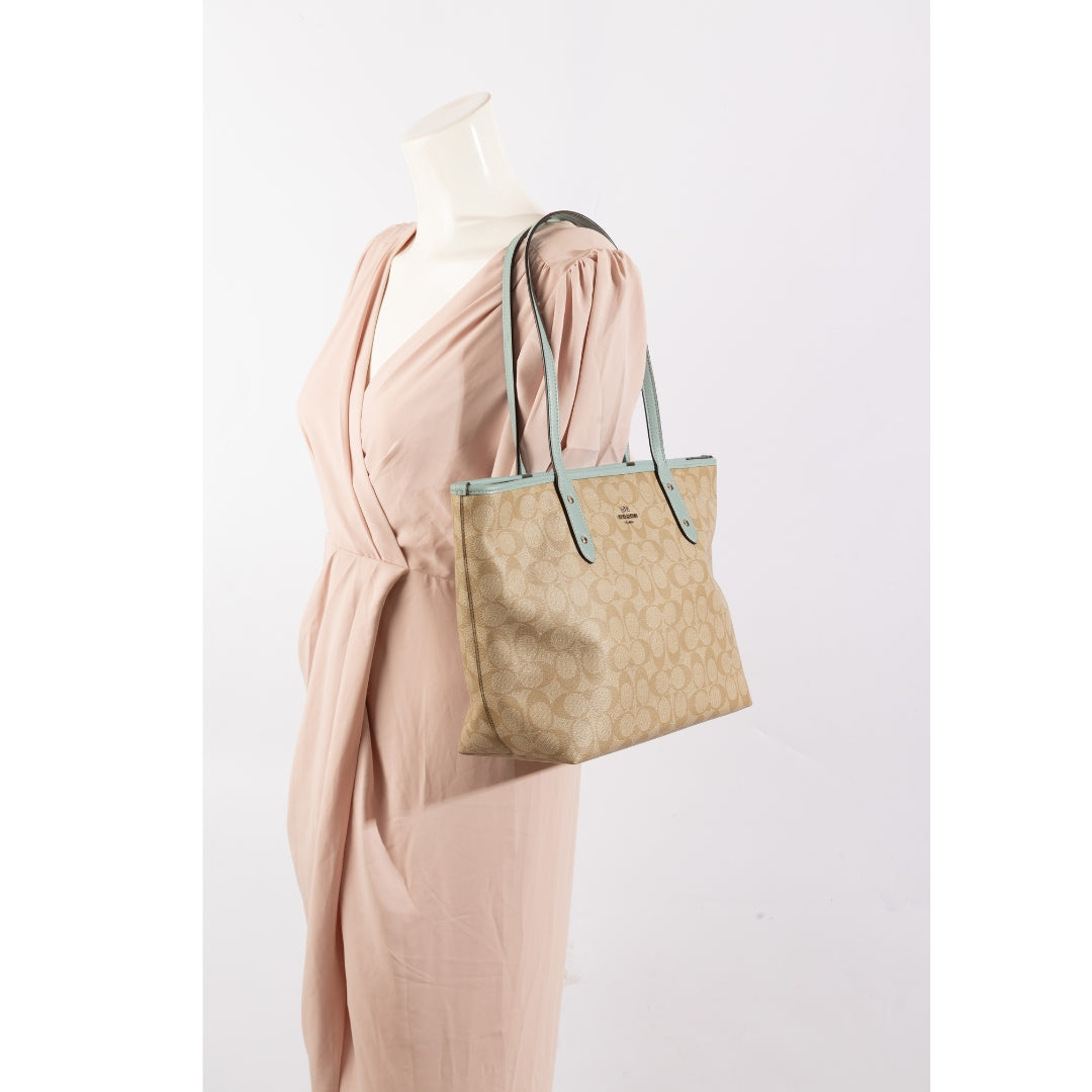 Coach City Tote Bag in Signature Canvas