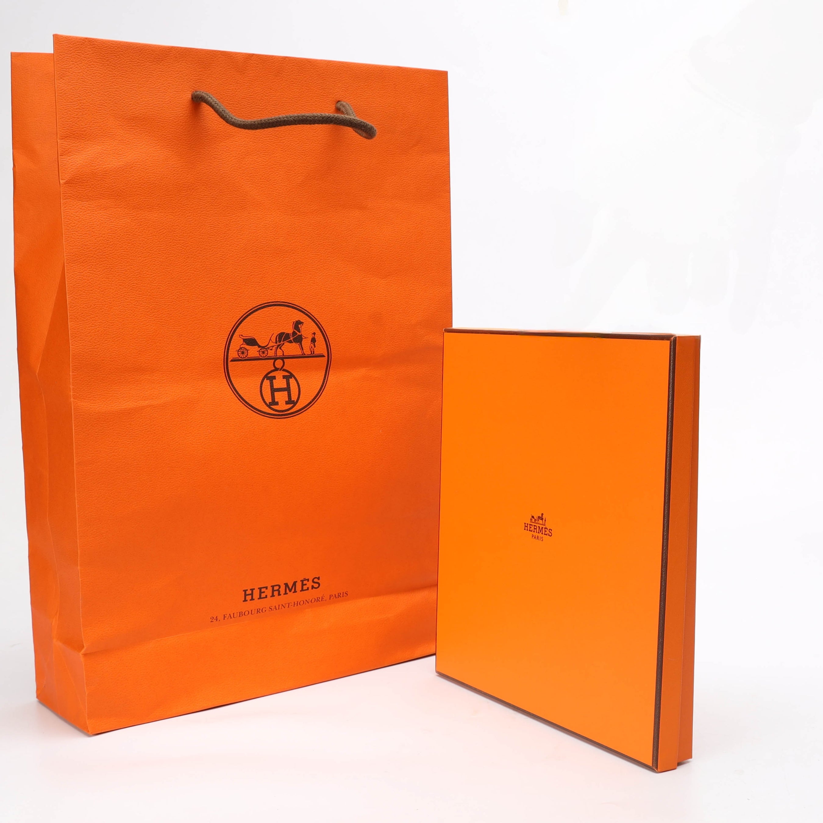 Hermes Stately Wheels scarf 90