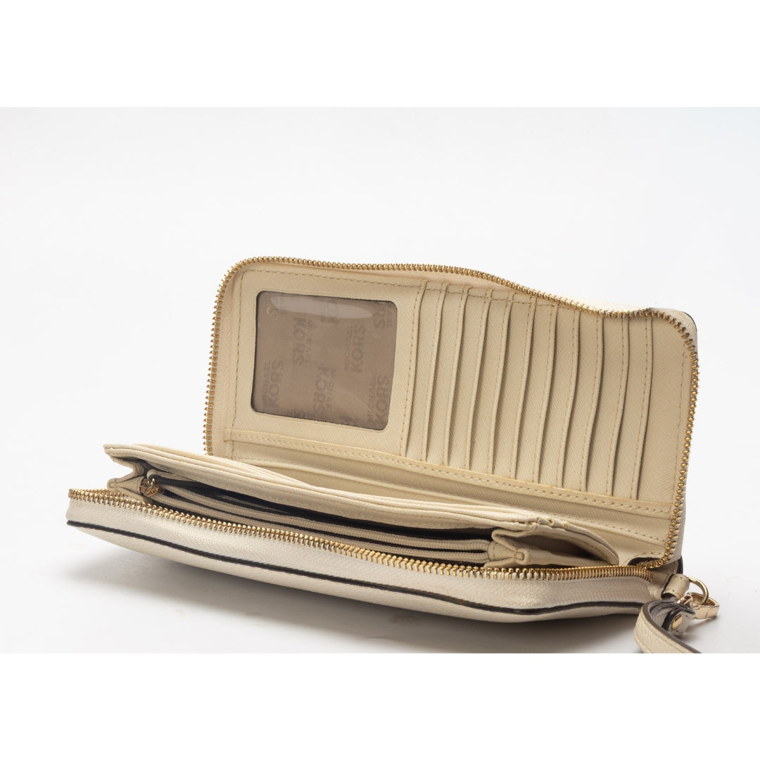 Michael Kors Off-White Continental Wallet