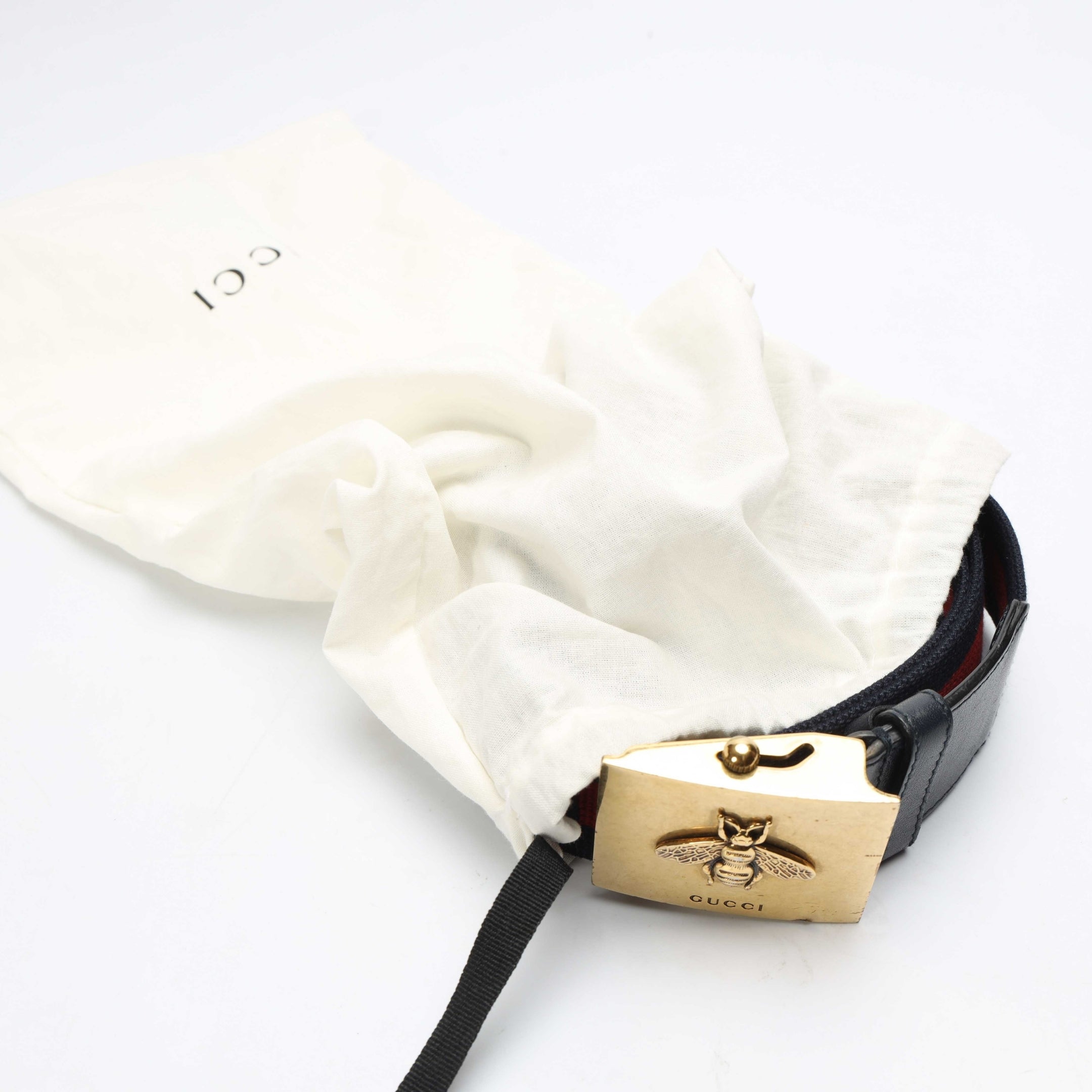 Gucci Gold Bee Plague Buckle Belt