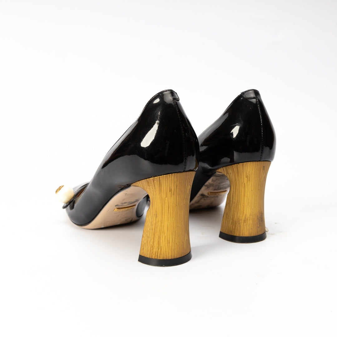 Gucci Vernice Pearl Arielle Mary Jane Pumps