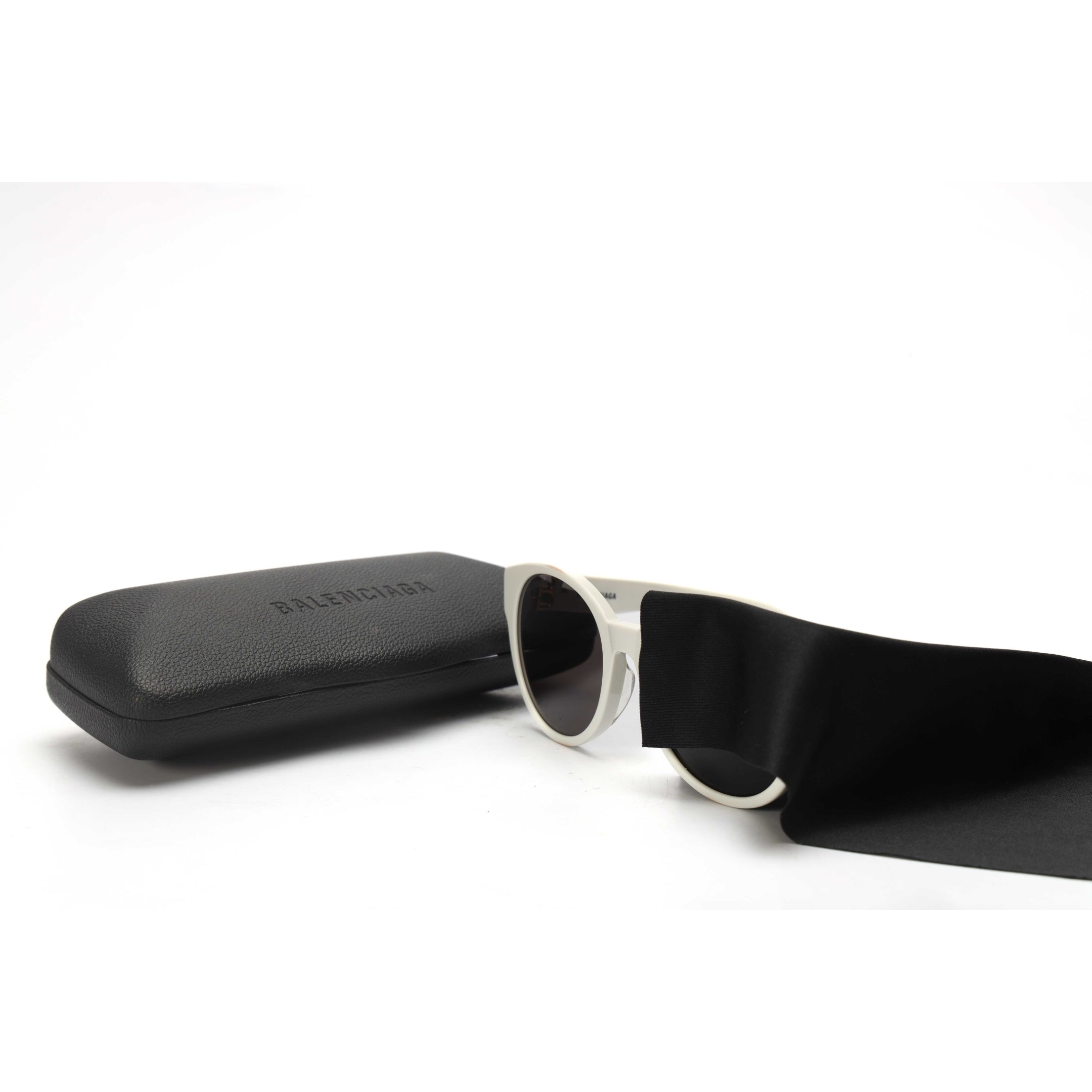 Balenciaga Dynasty Round Sunglasses