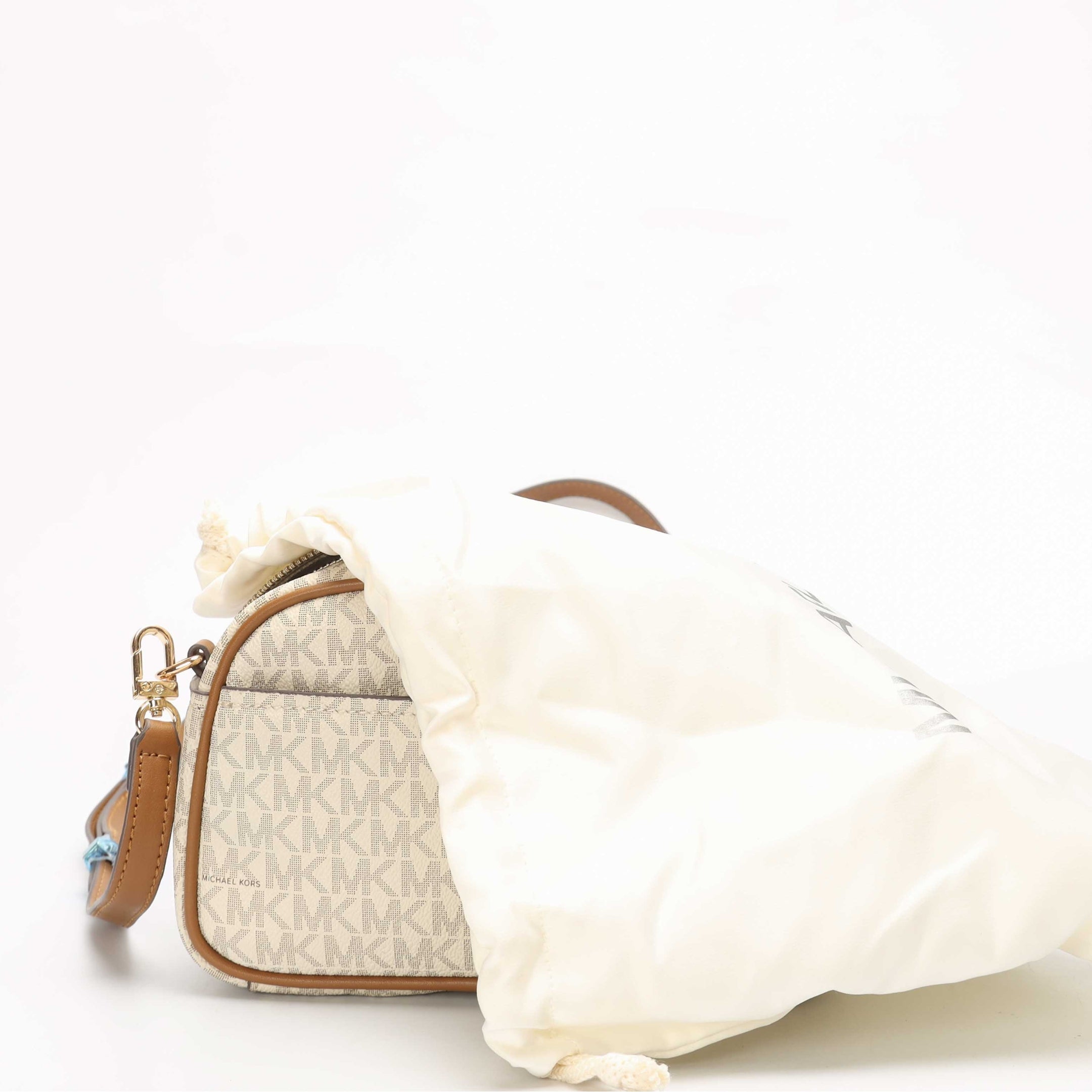 Michael Kors Jet Set Signature Camera Crossbody Bag