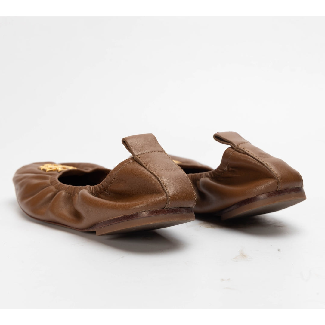 Tory Burch Britten Leather Ballet Flat In Brown