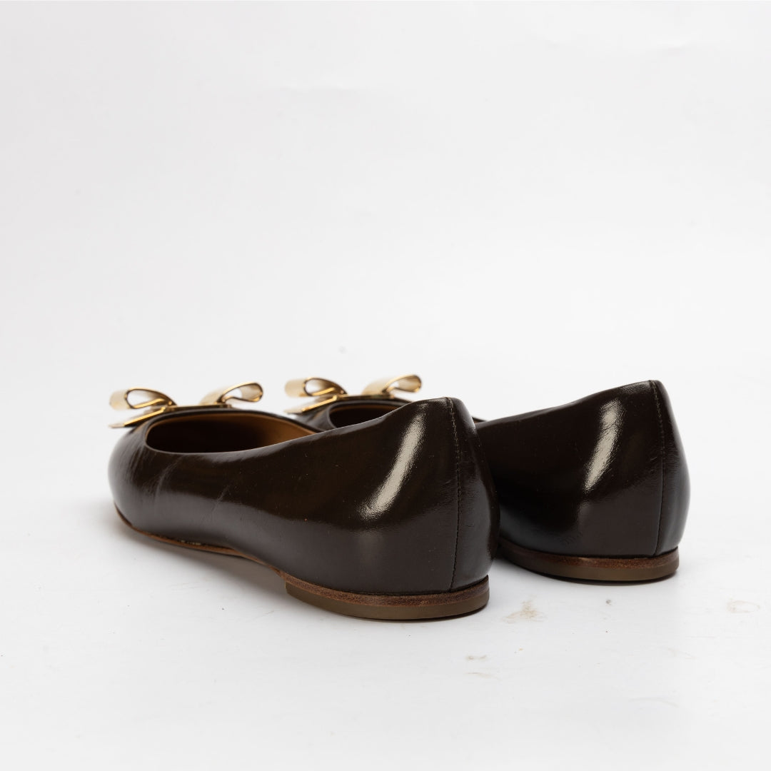 Ferragamo Black Varina Ballet Flats
