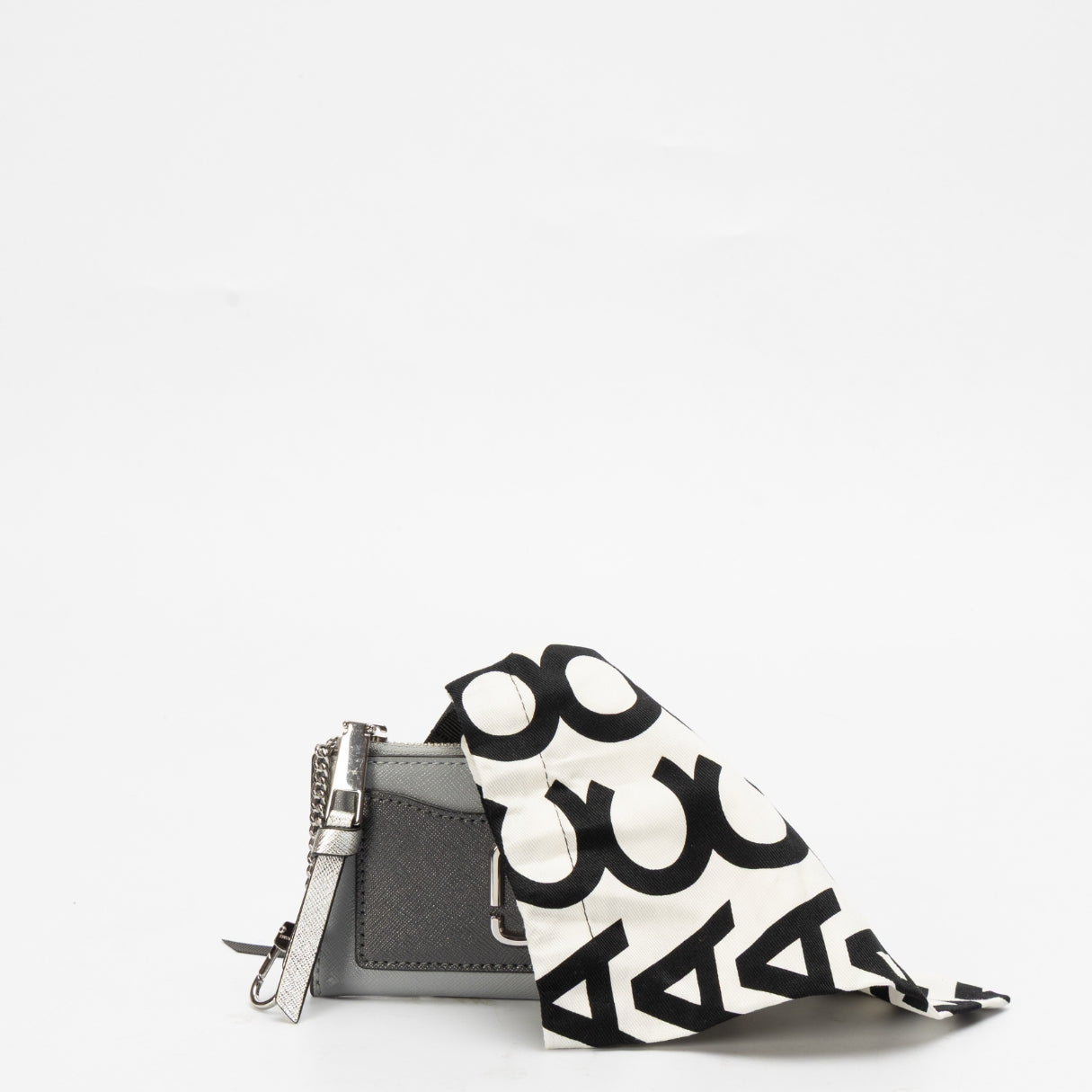 Marc Jacobs The Utility Snapshot Top Zip Wallet