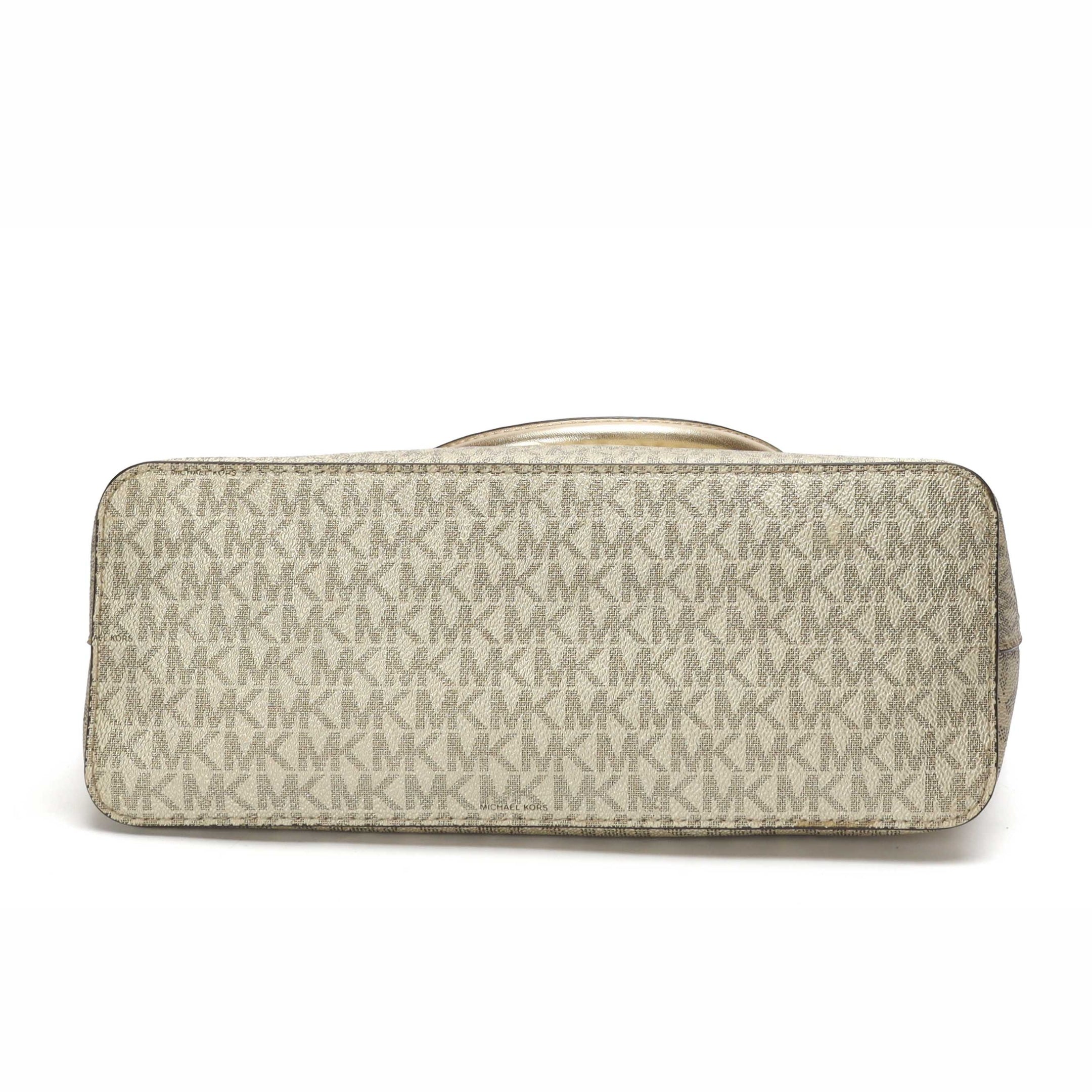 Michael Kors Jet Set Vanilla Logo Dome Satchel