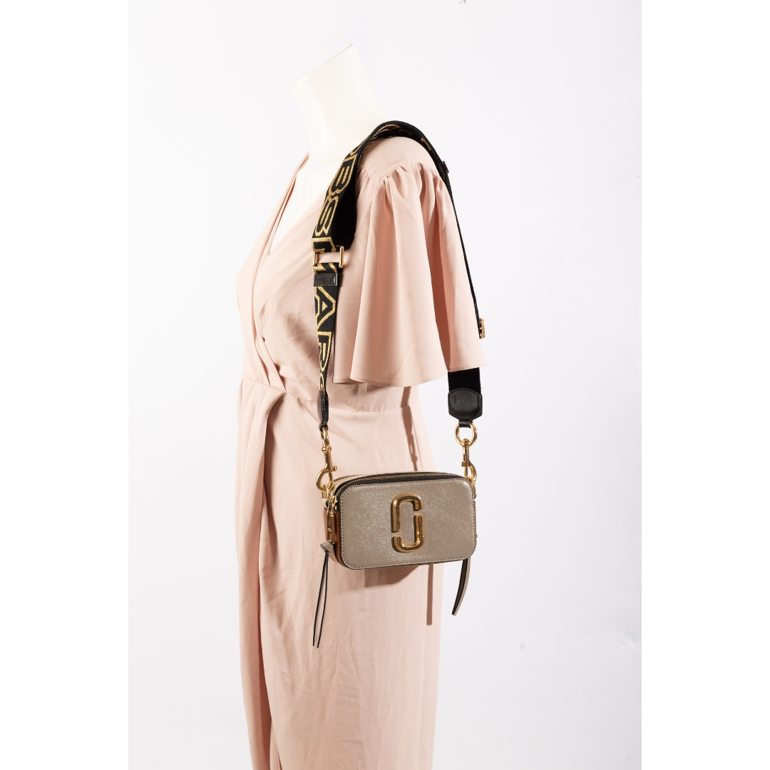 Marc Jacobs The Snapshot Mini Crossbody Bag