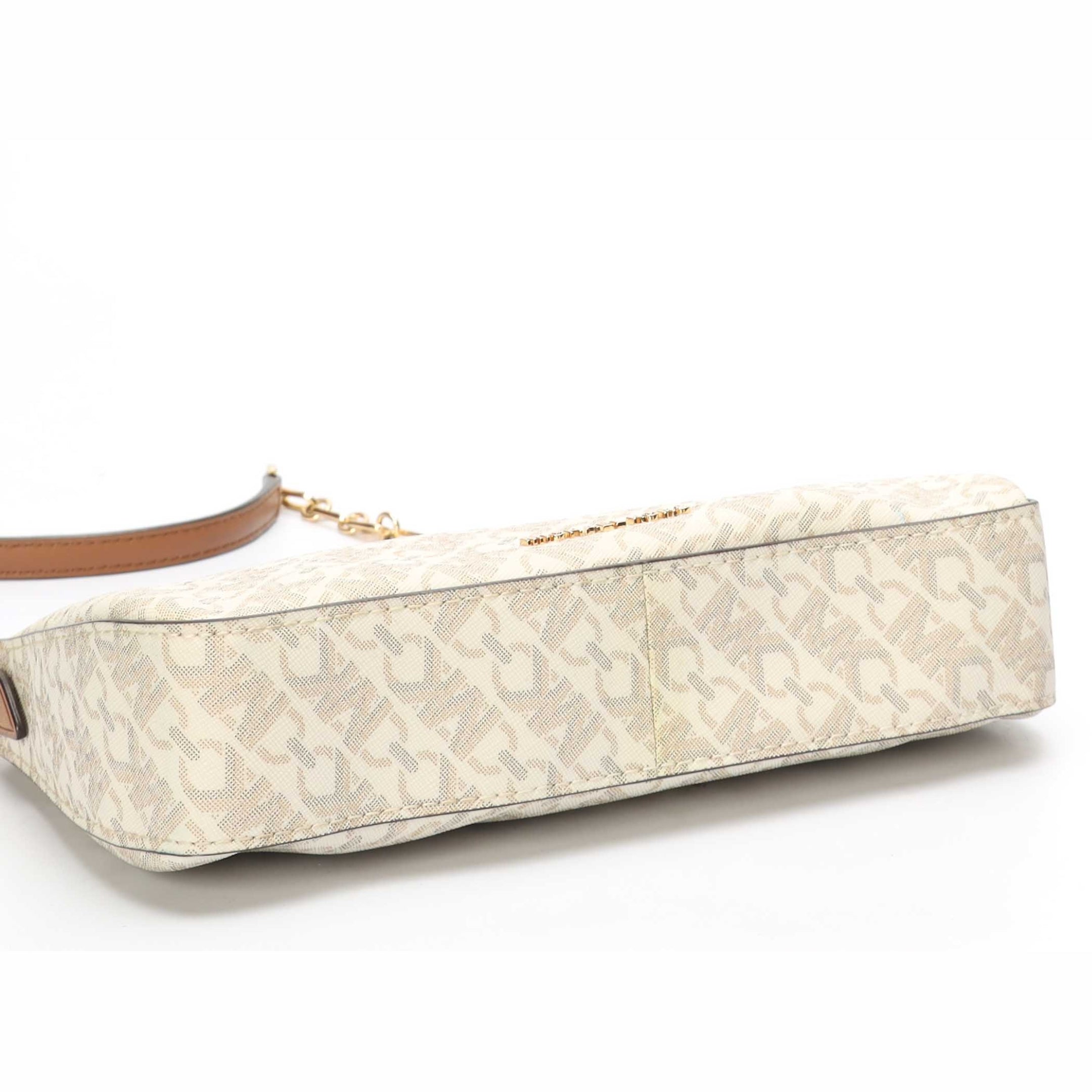 Michael Kors Empire Medium Chain Pochette