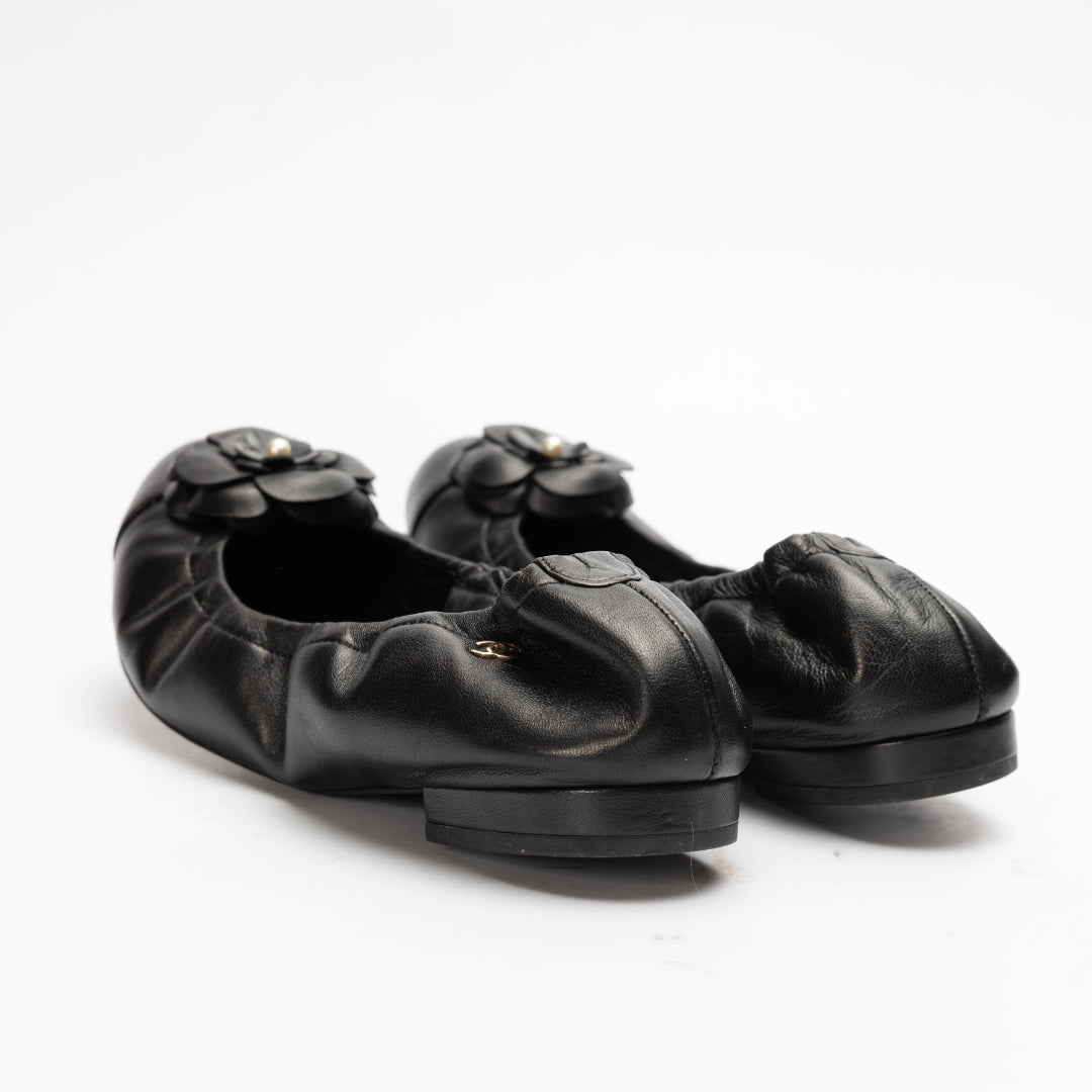 Chanel Black Leather Camellia Ballet Flats