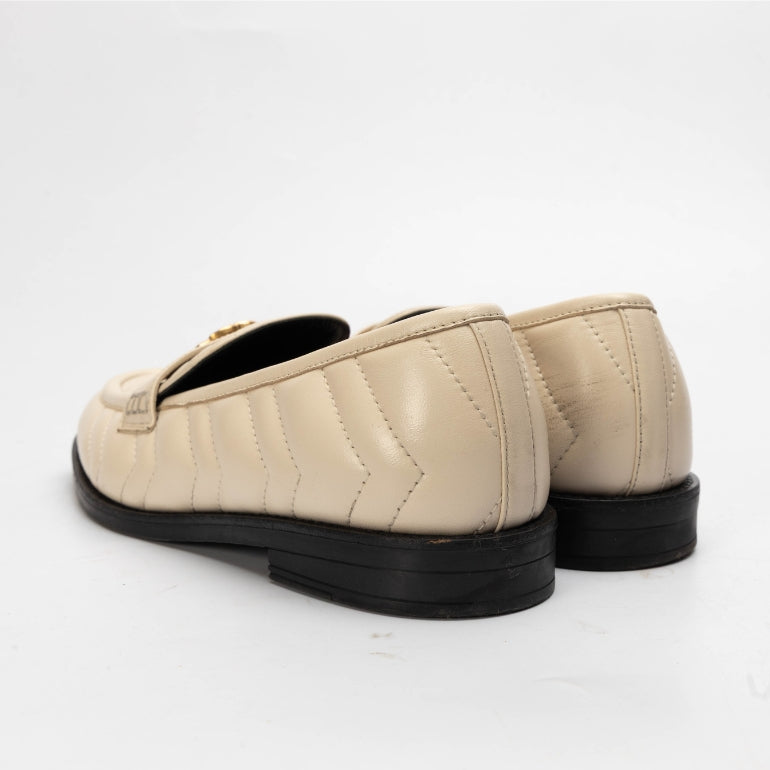 Gucci Cream Matelasse Leather GG Marmont Loafers