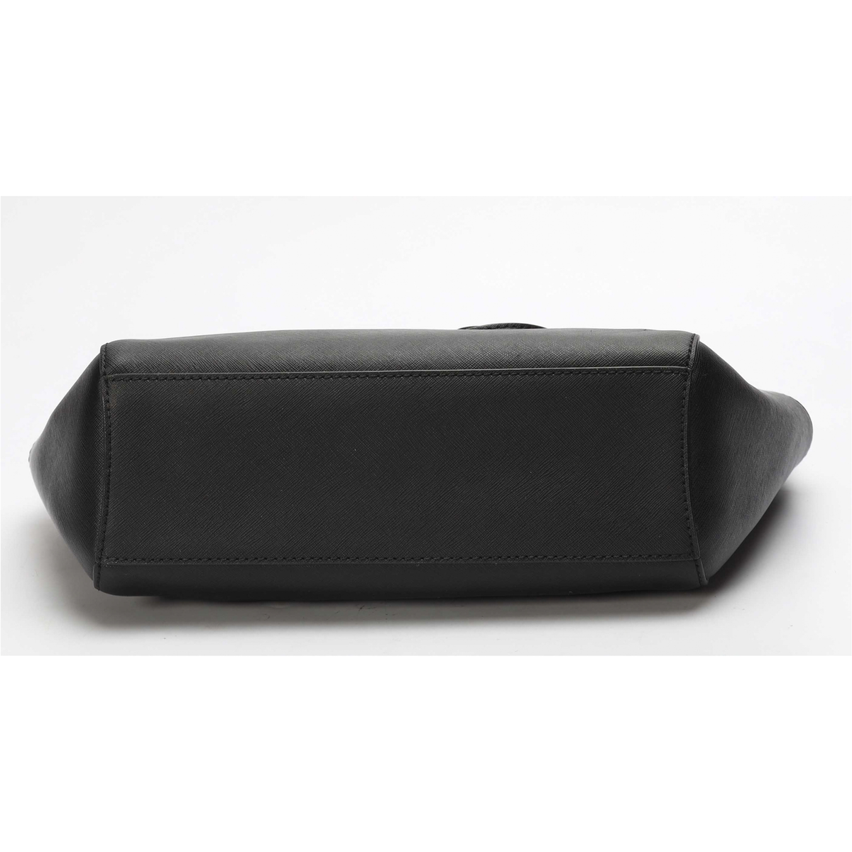 Michael Kors Jet Set Travel Black Tote