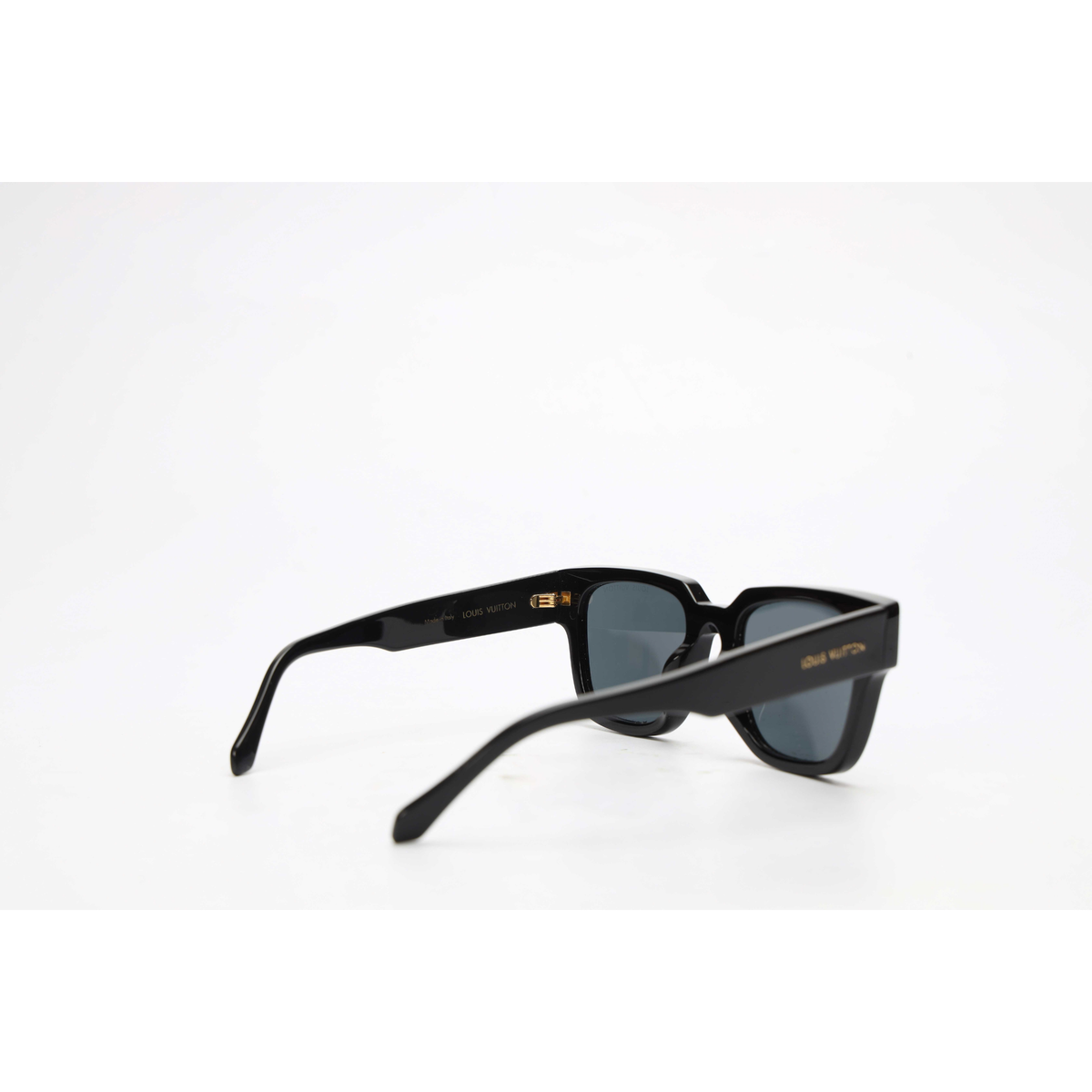 Louis Vuitton Escape Square Sunglasses