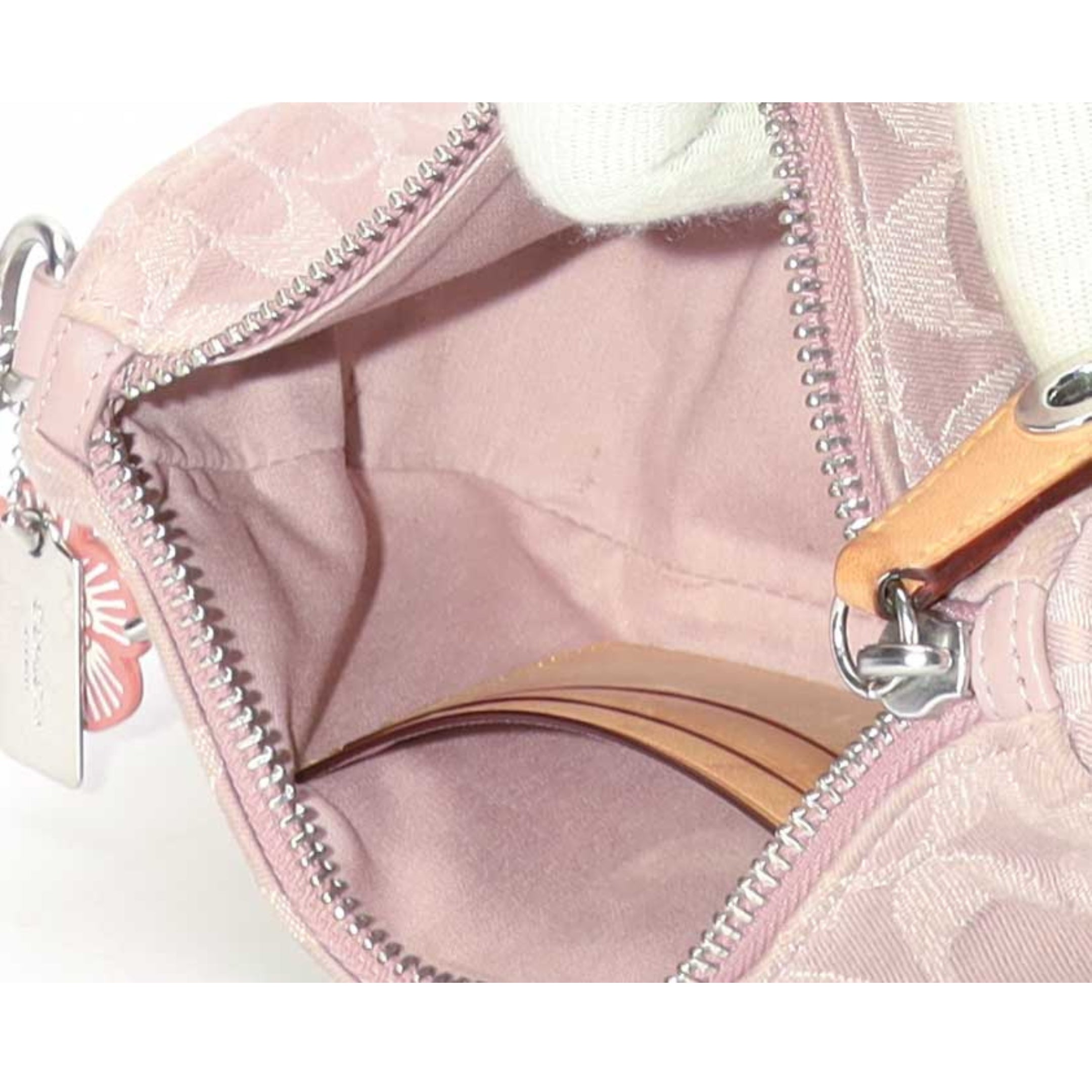 Coach Swinger 20 Medium Pochette Bag