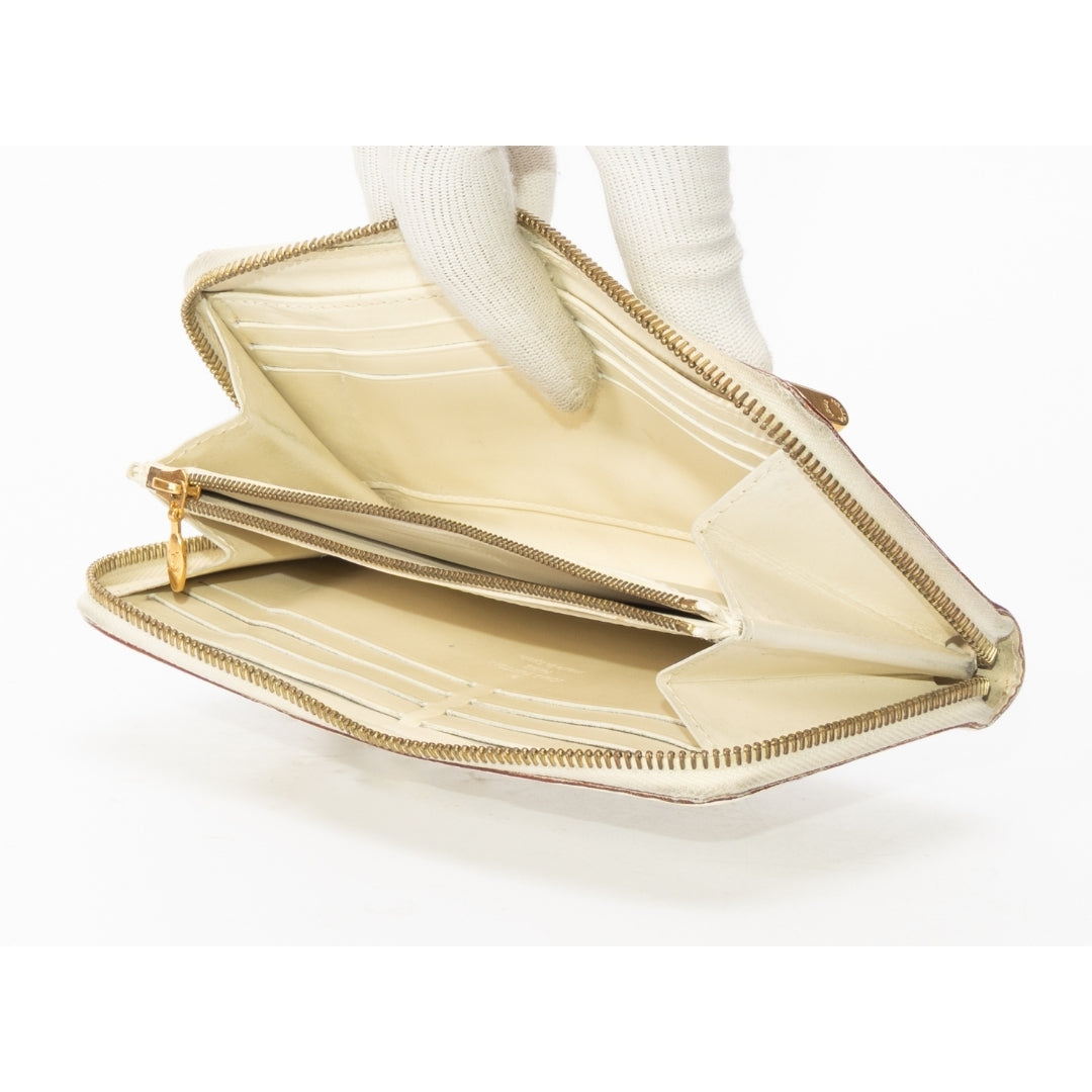 Louis Vuitton Vintage Suhali Leather Zippy Wallet