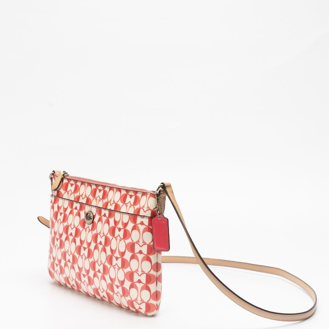 Coach Peyton Dream Slingbag