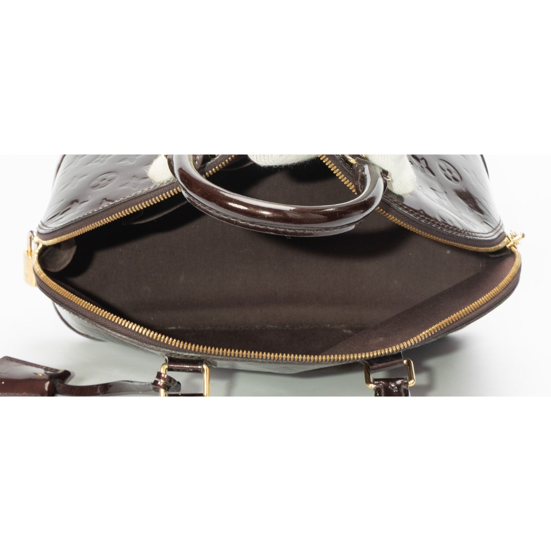Louis Vuitton Amarante Vernis Alma GM Bag
