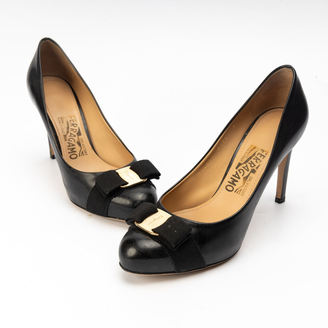 Salvatore Ferragamo Vara Black Patent Leather Bow Pump