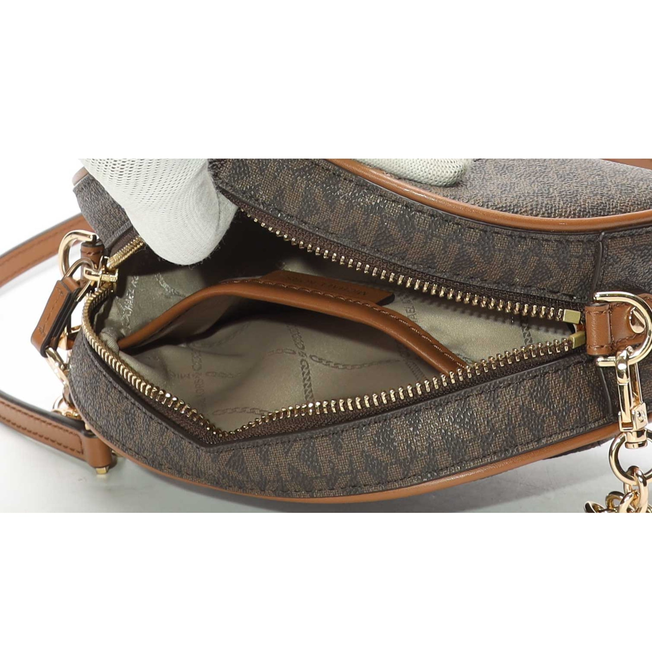 Michael Kors Jet Set Small Color-Block Logo Camera Bag