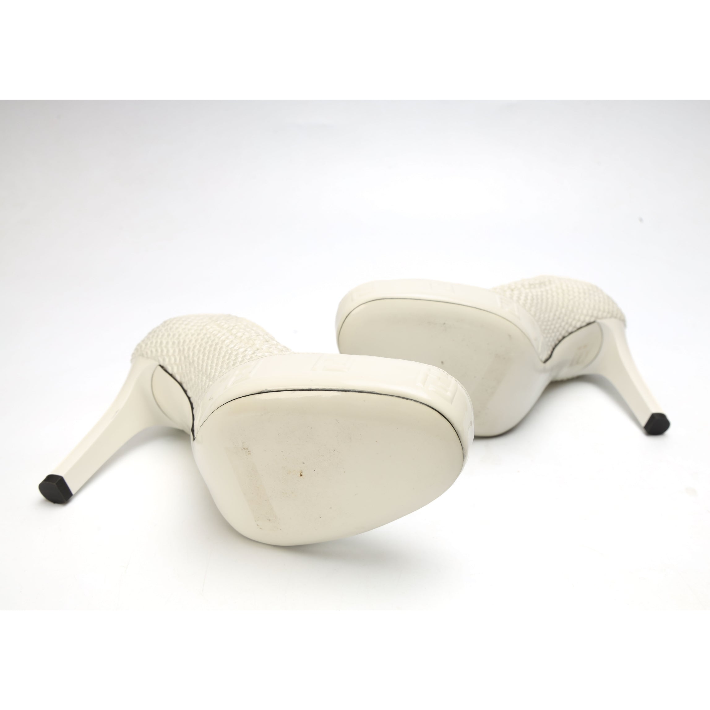 Fendi White Woven Fabric Square Pumps