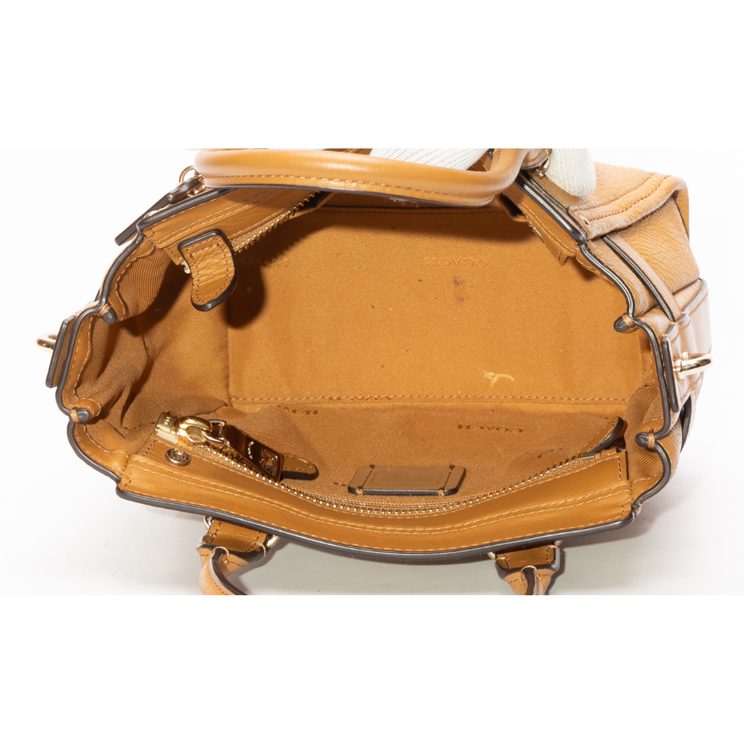 Coach Swagger 21 Bag