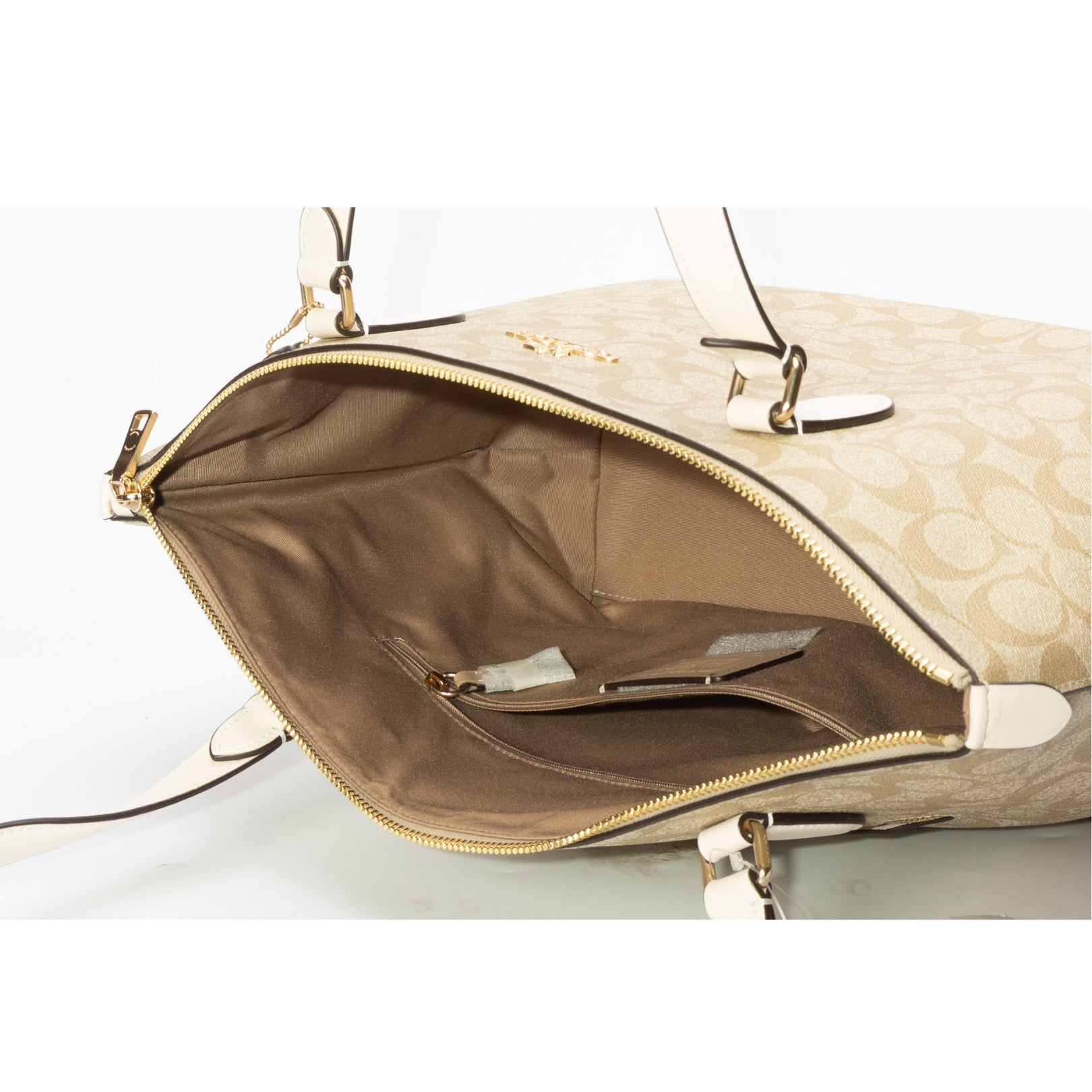 Coach Gallery  Beige Medium Tote Bag