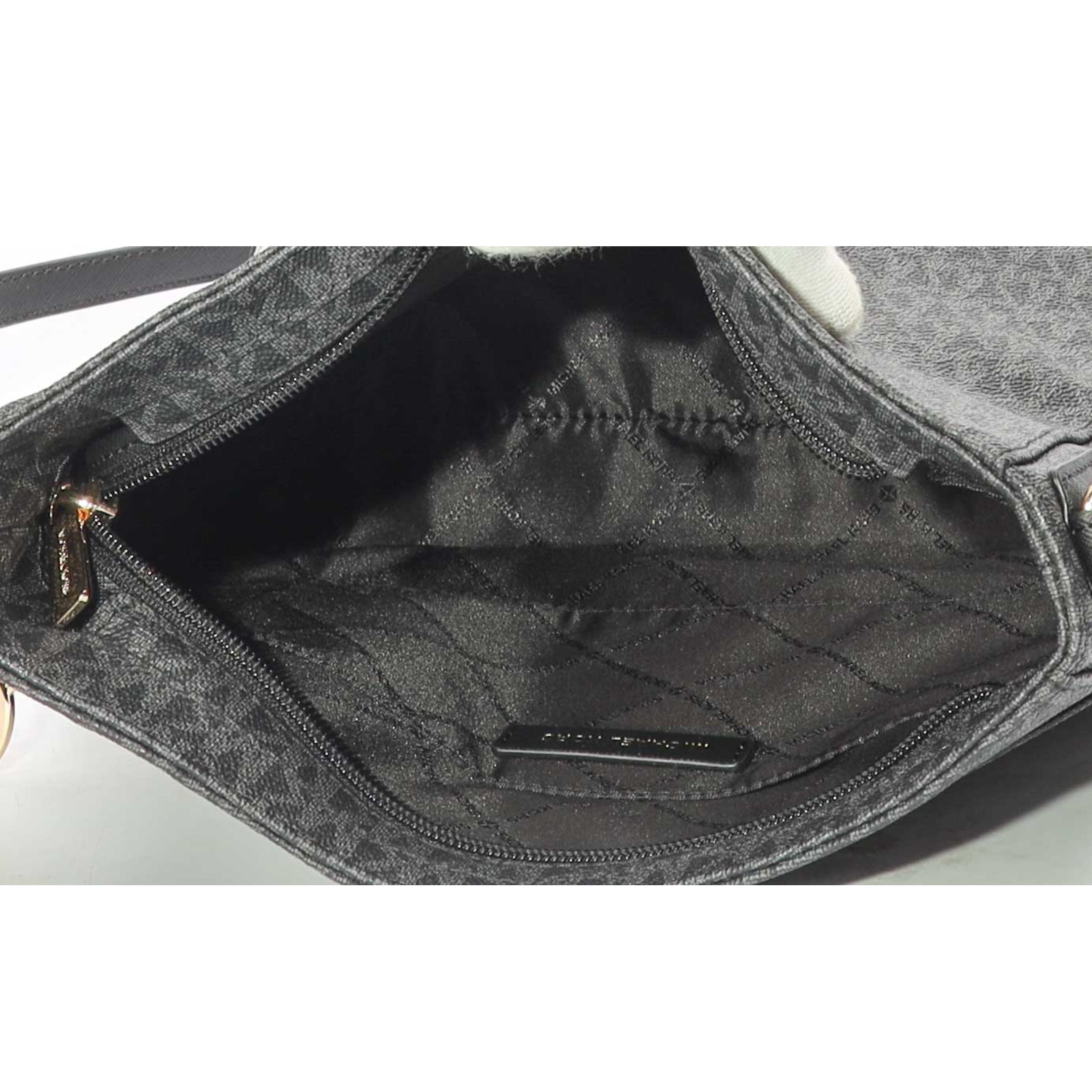 Michael Kors Jet Set Black Travel Logo Messenger Bag