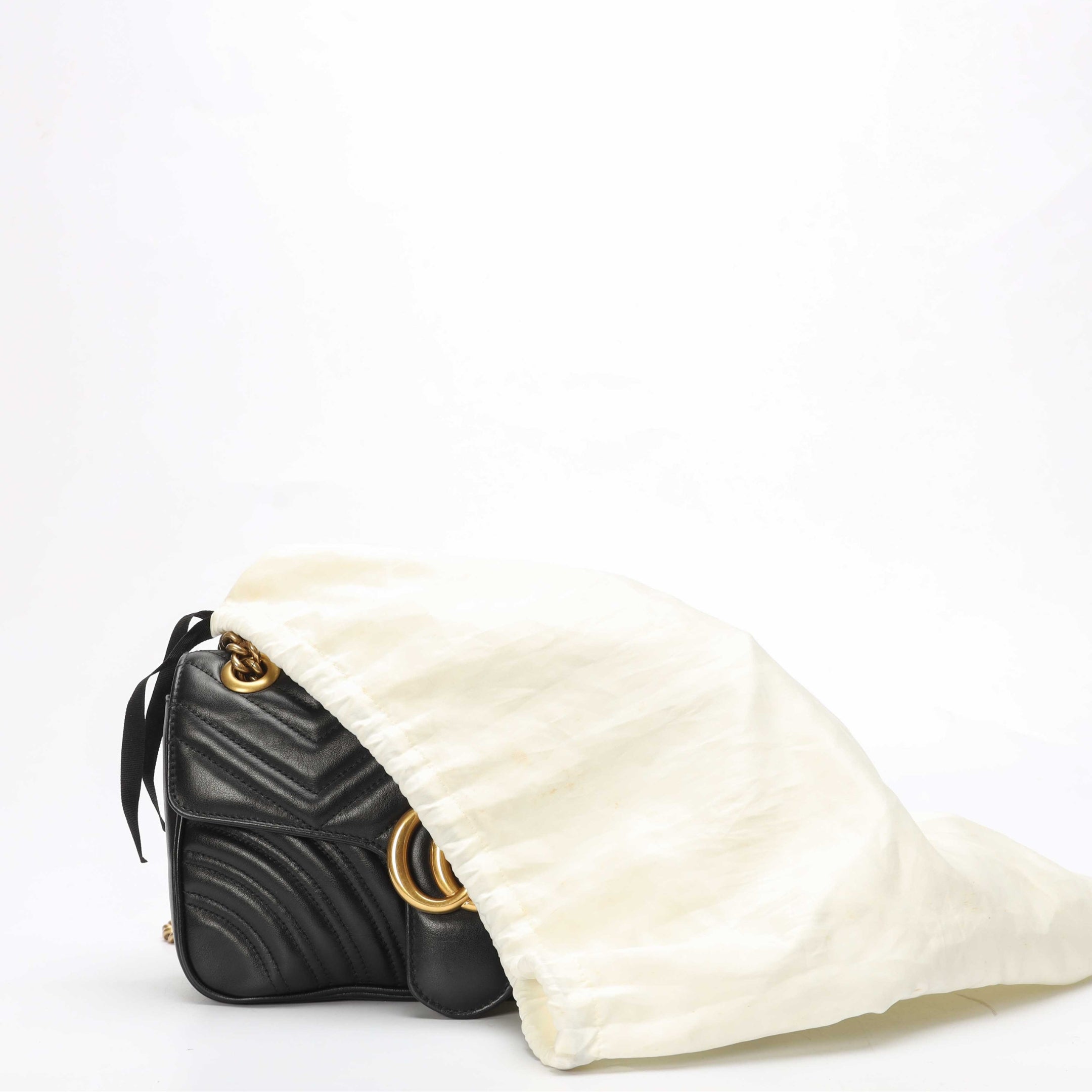 Gucci GG Marmont Black Medium Shoulder Bag