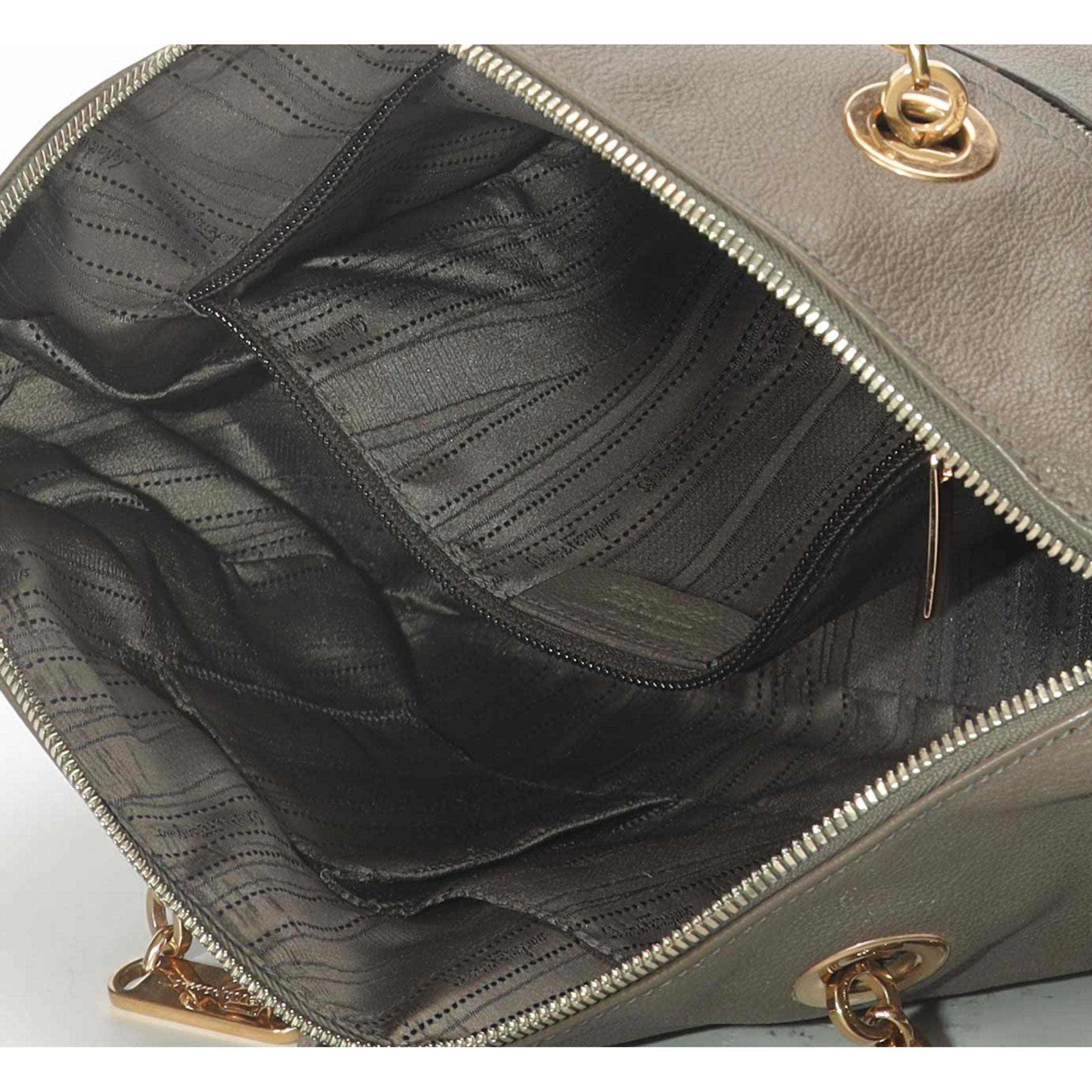 Salvatore Ferragamo Gancio Shoulder Bag