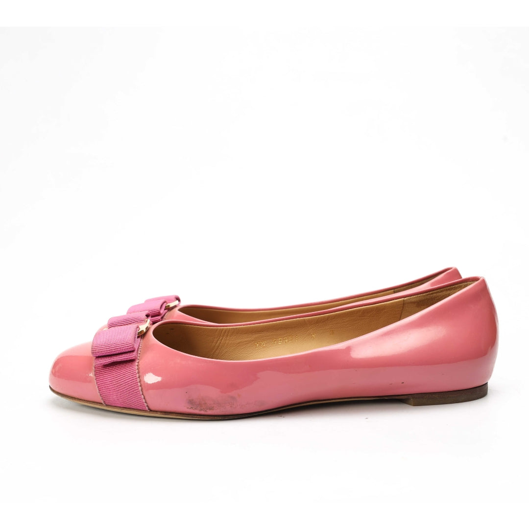 Salvatore Ferragamo Vara Bow Pink Flats