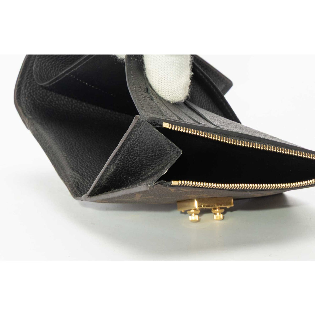 Louis Vuitton Pallas Compact Wallet