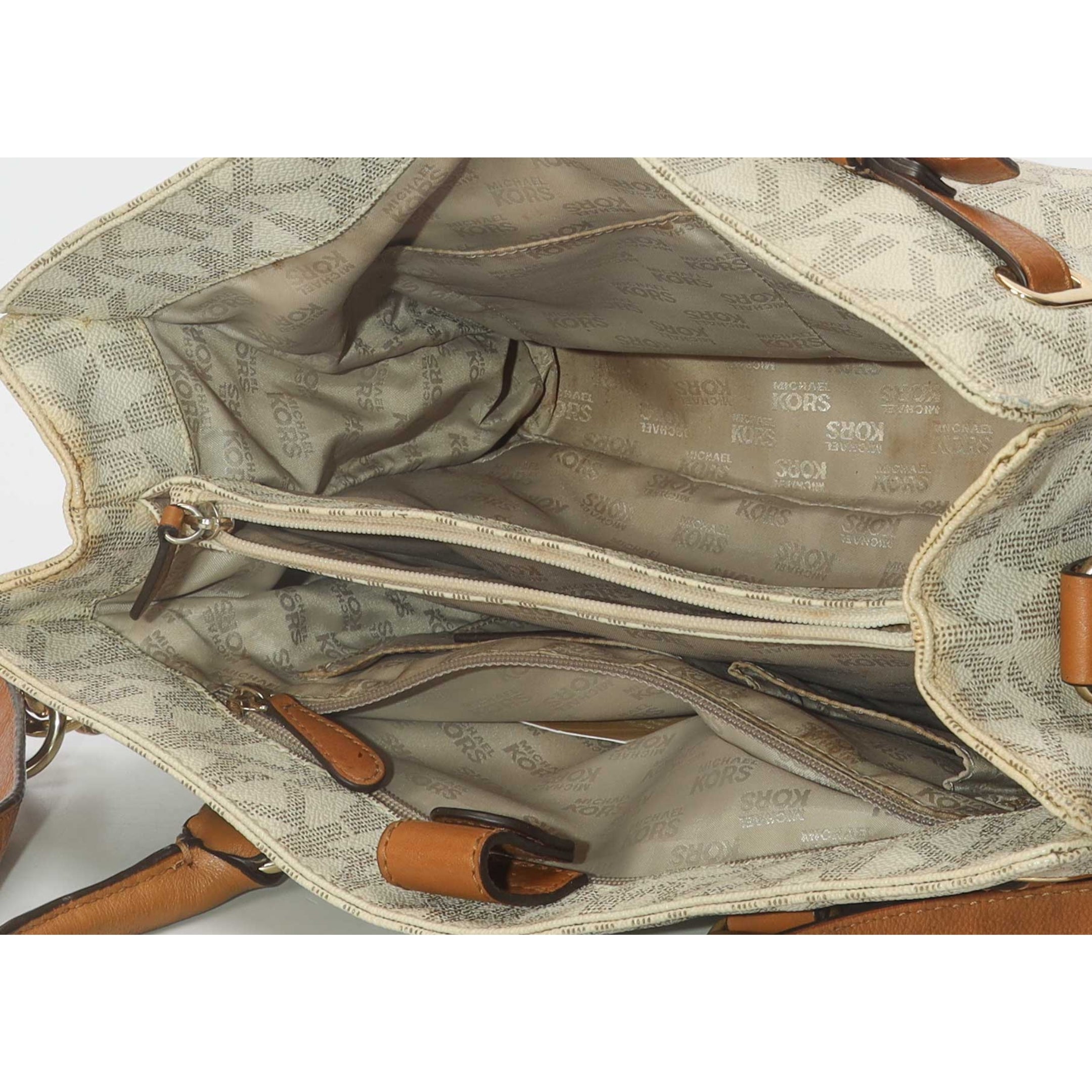 Michael Kors Logo Vanilla East West Hamilton Tote