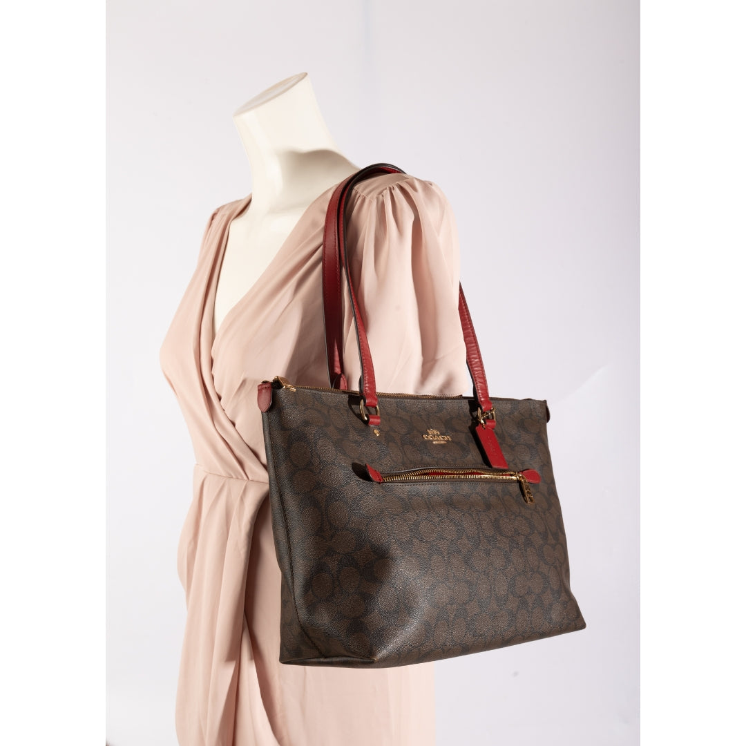 Coach Signature Canvas Gallery Tote Bag