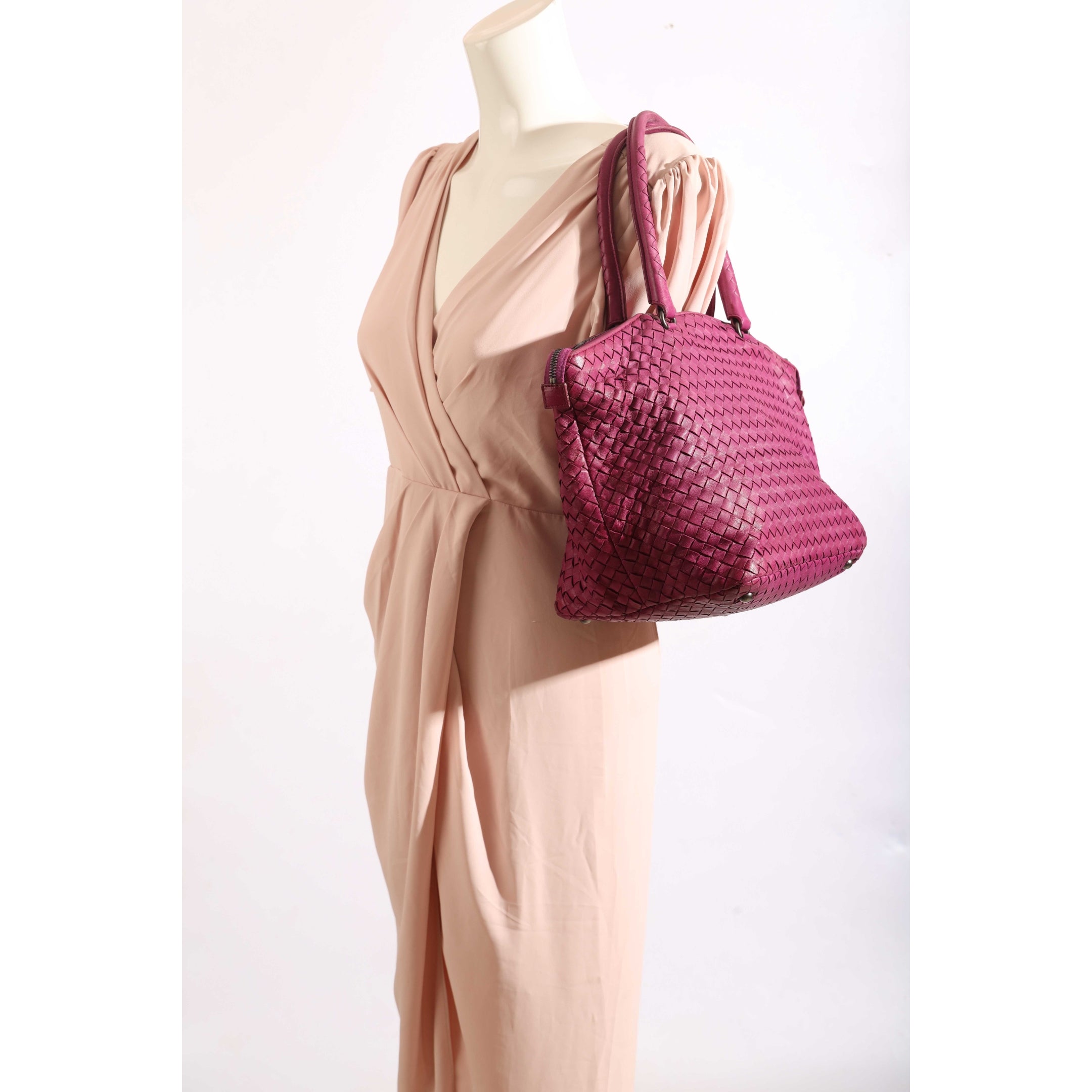 Bottega Veneta Pink Intrecciato Woven Zip Tote