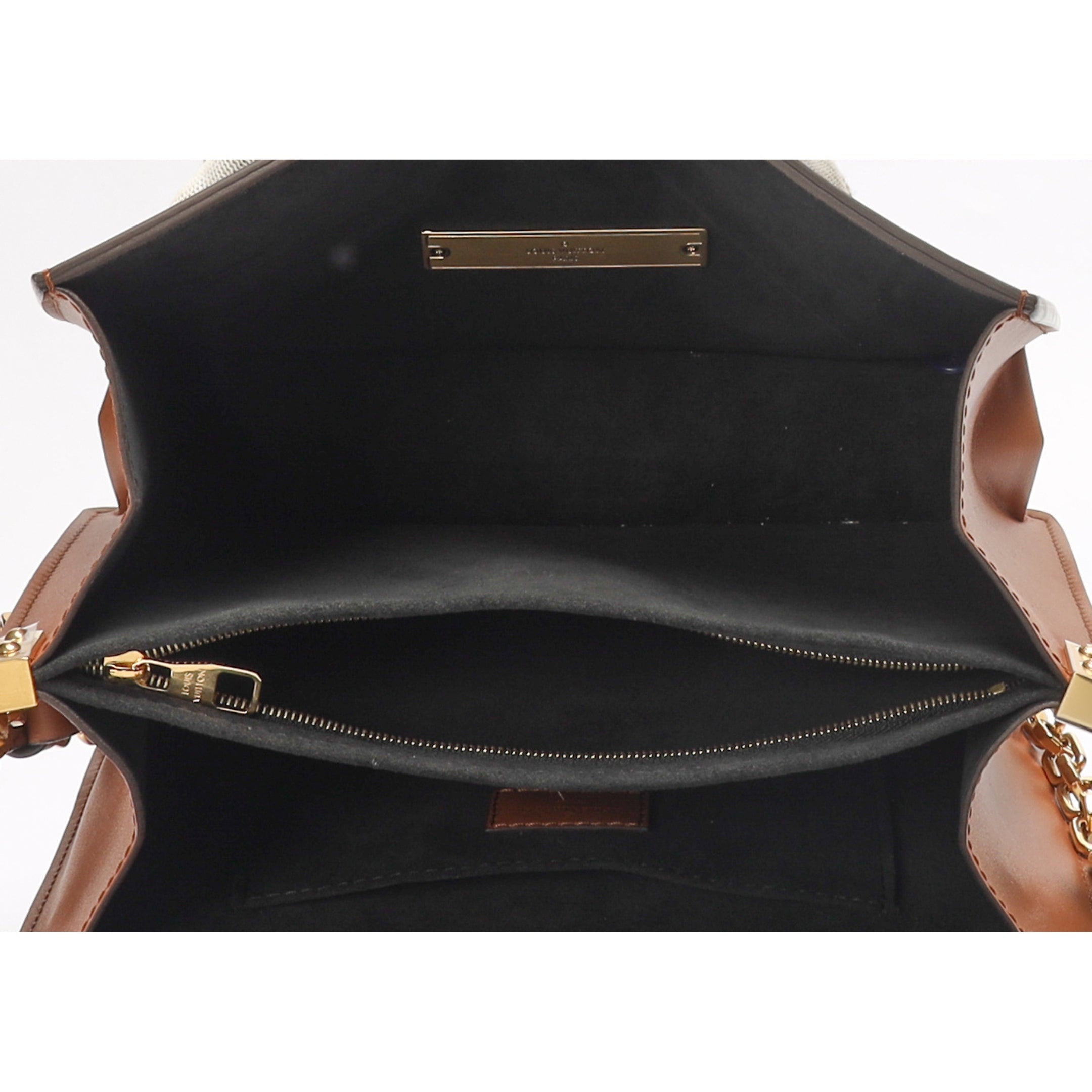 Louis Vuitton Dauphine MM Shoulder Bag