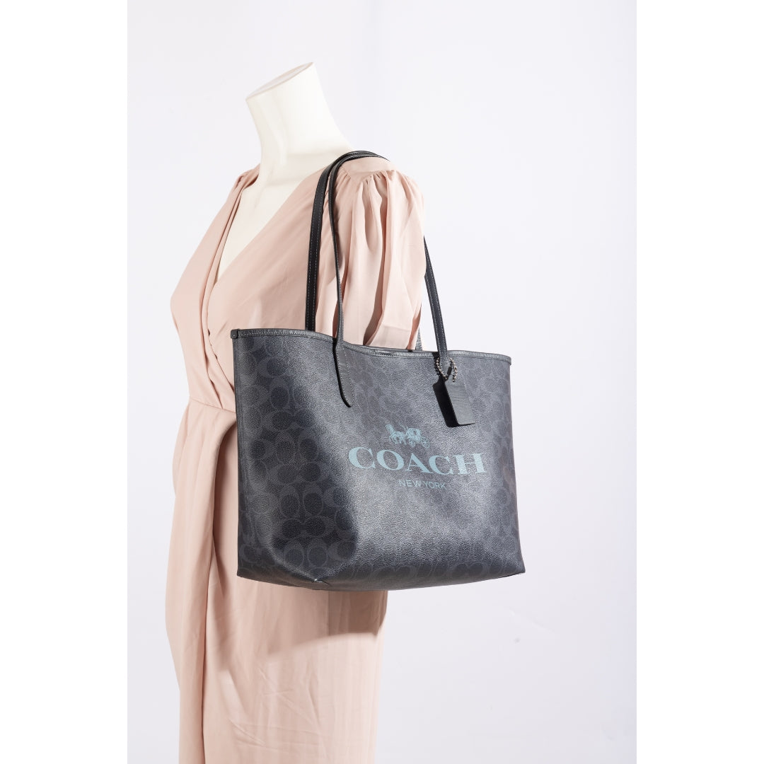 Coach Signature Canvas Tote Bag