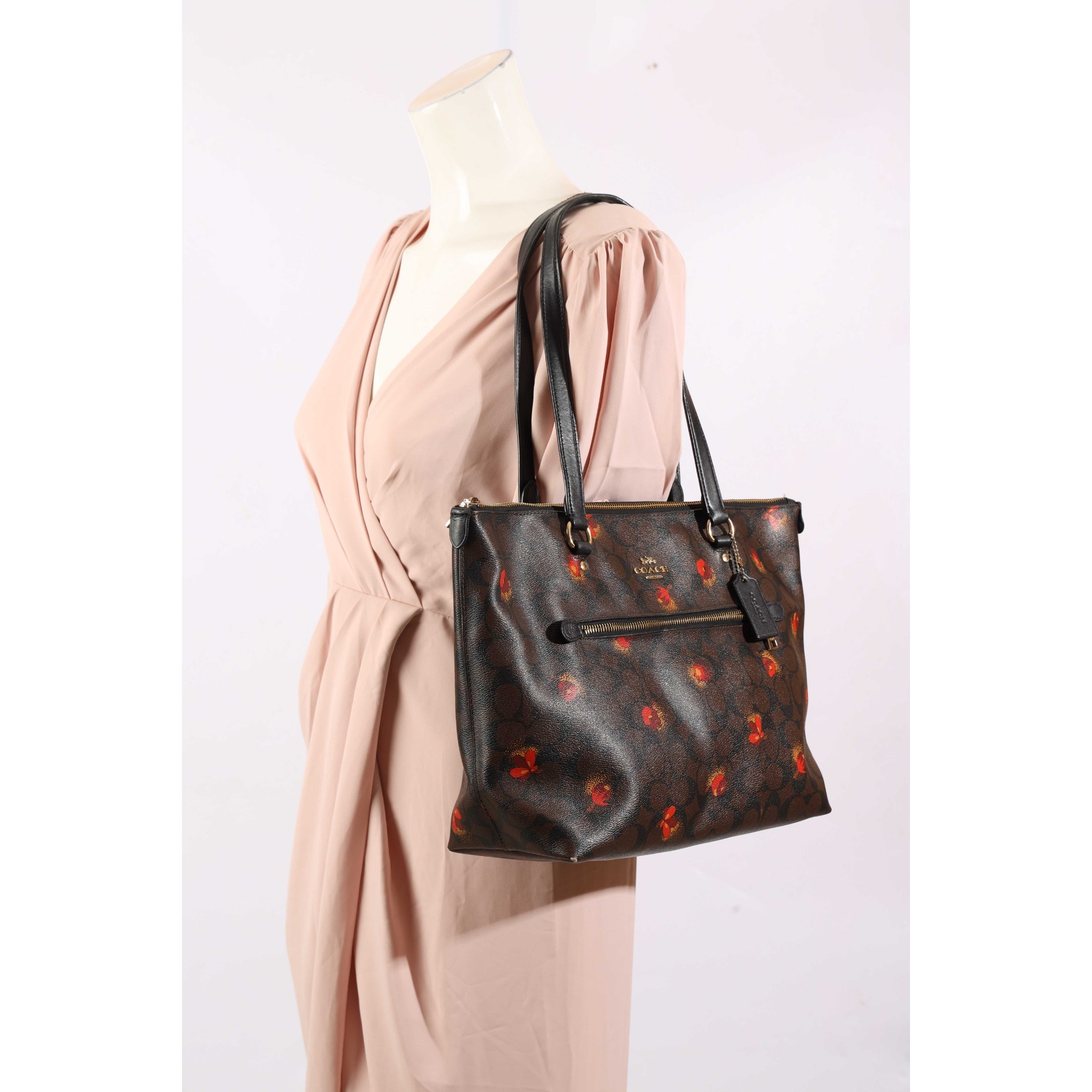 Coach Gallery Signature Canvas Floral Tote