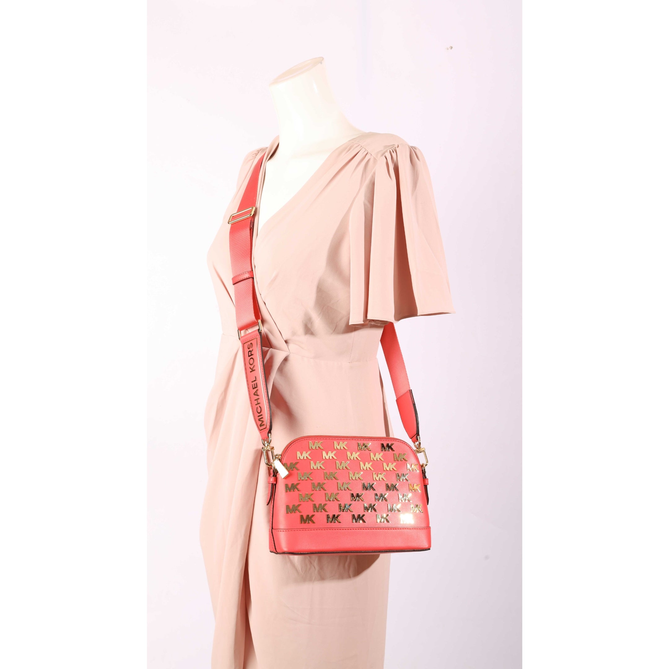 Michael Kors Jet Set Charm Dome Crossbody Bag