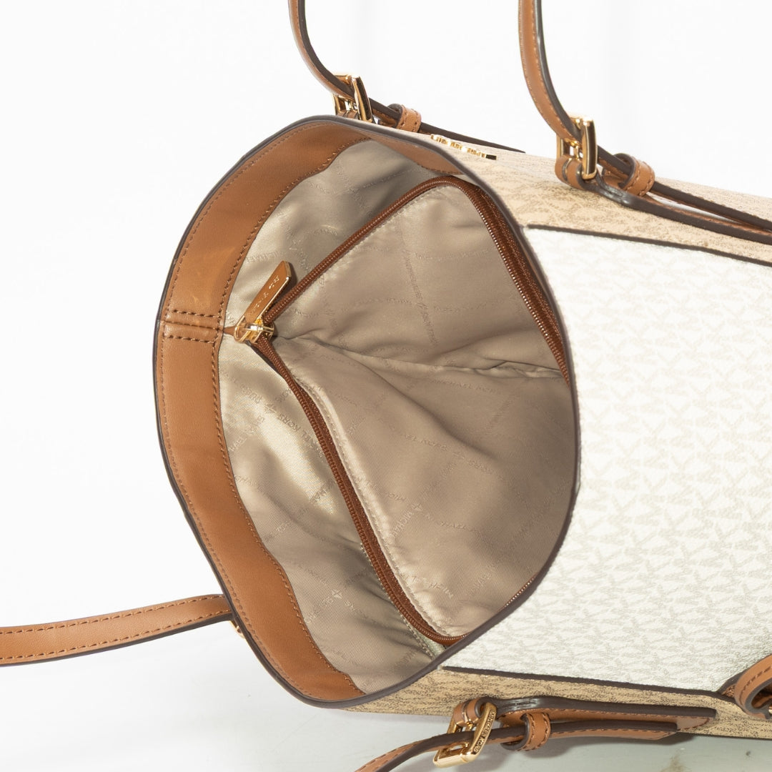 Michael Kors Voyager Tote Bag