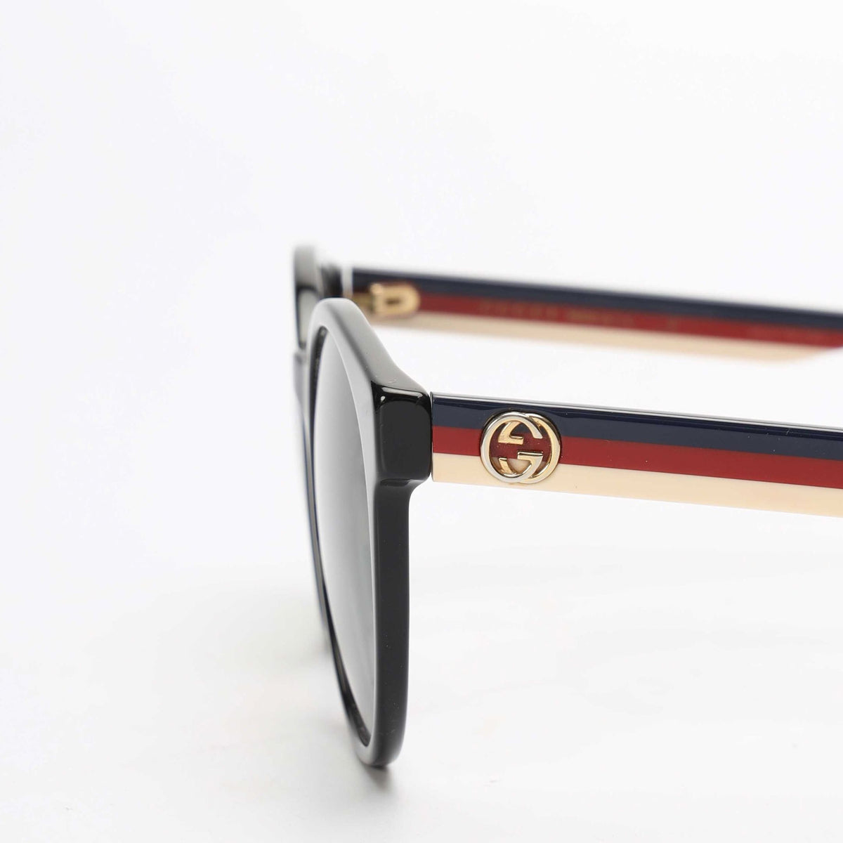 Gucci Cat Eye Ladies Sunglasses