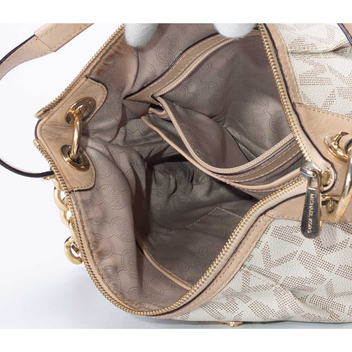Michael Kors Jet Set Hobo Shoulder Bag