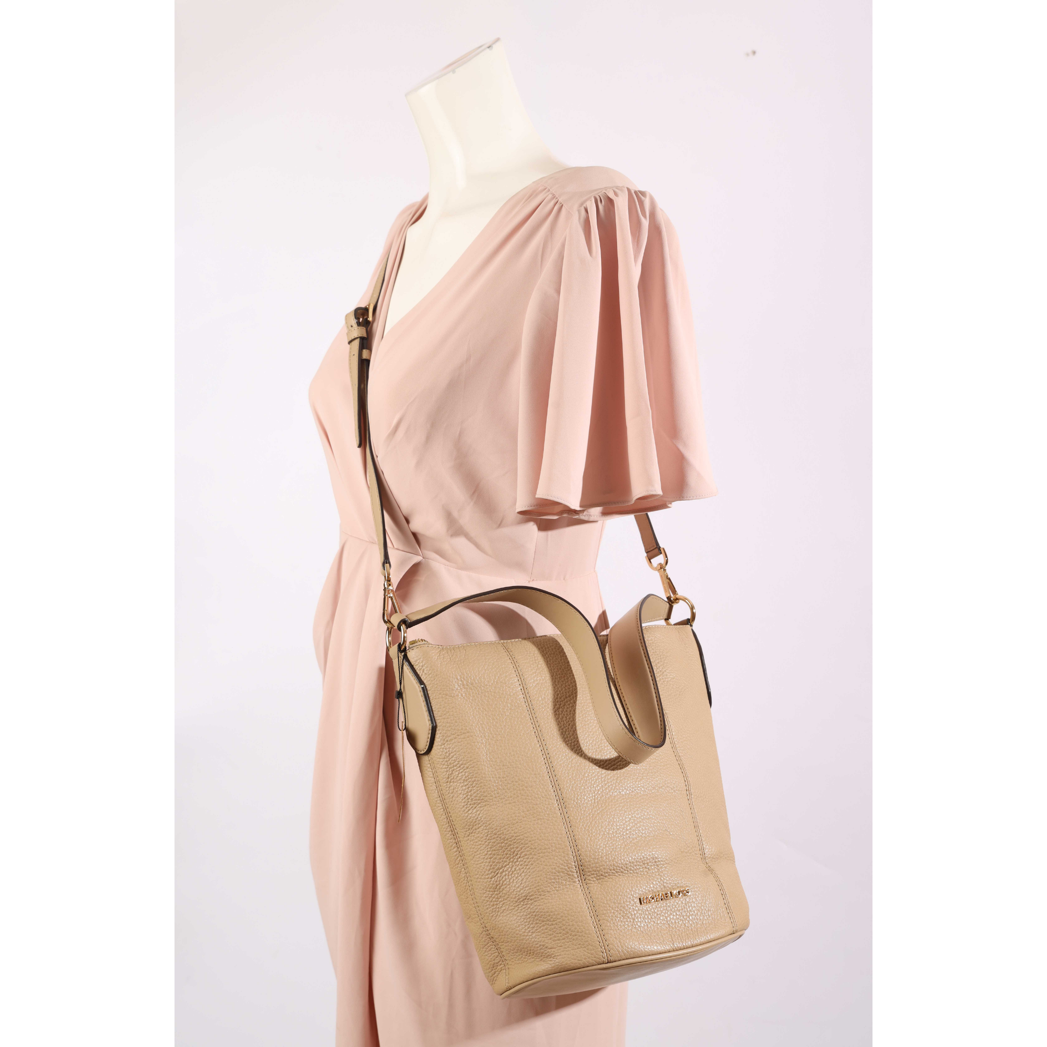 Michael Kors Brooke Bucket Bag
