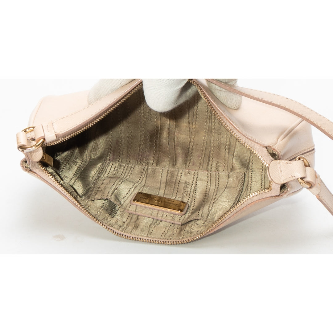 Salvatore Ferragamo Light Pink Gancini Shoulder Bag