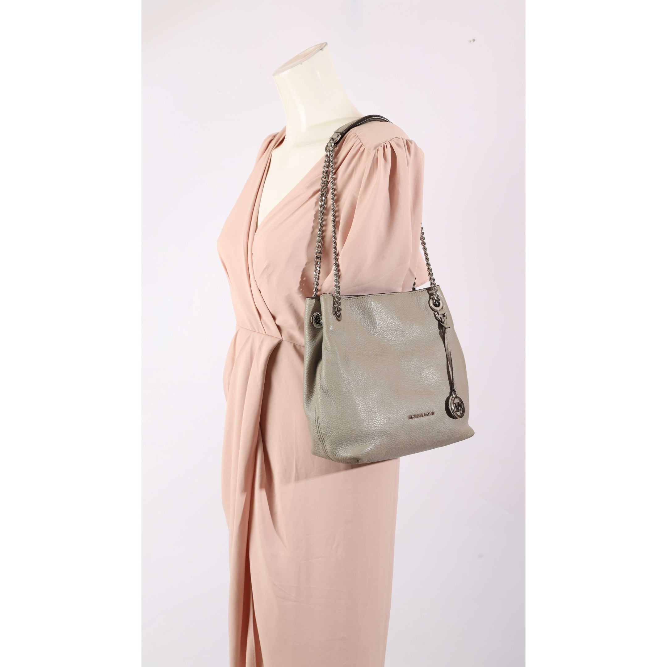 Michael Kors Jet Set Grey Shoulder Bag