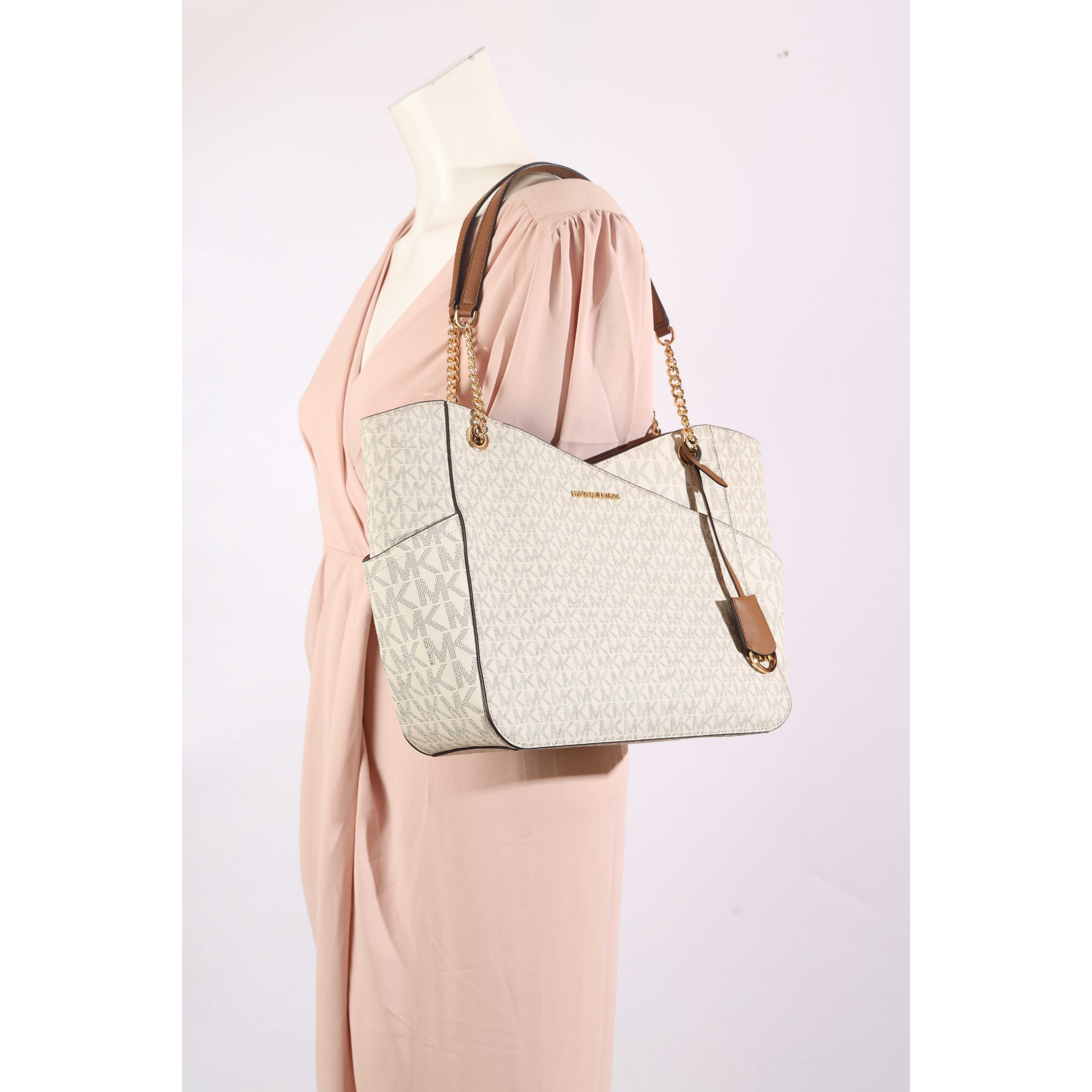 Michael Kors Jet Set Chain Tote